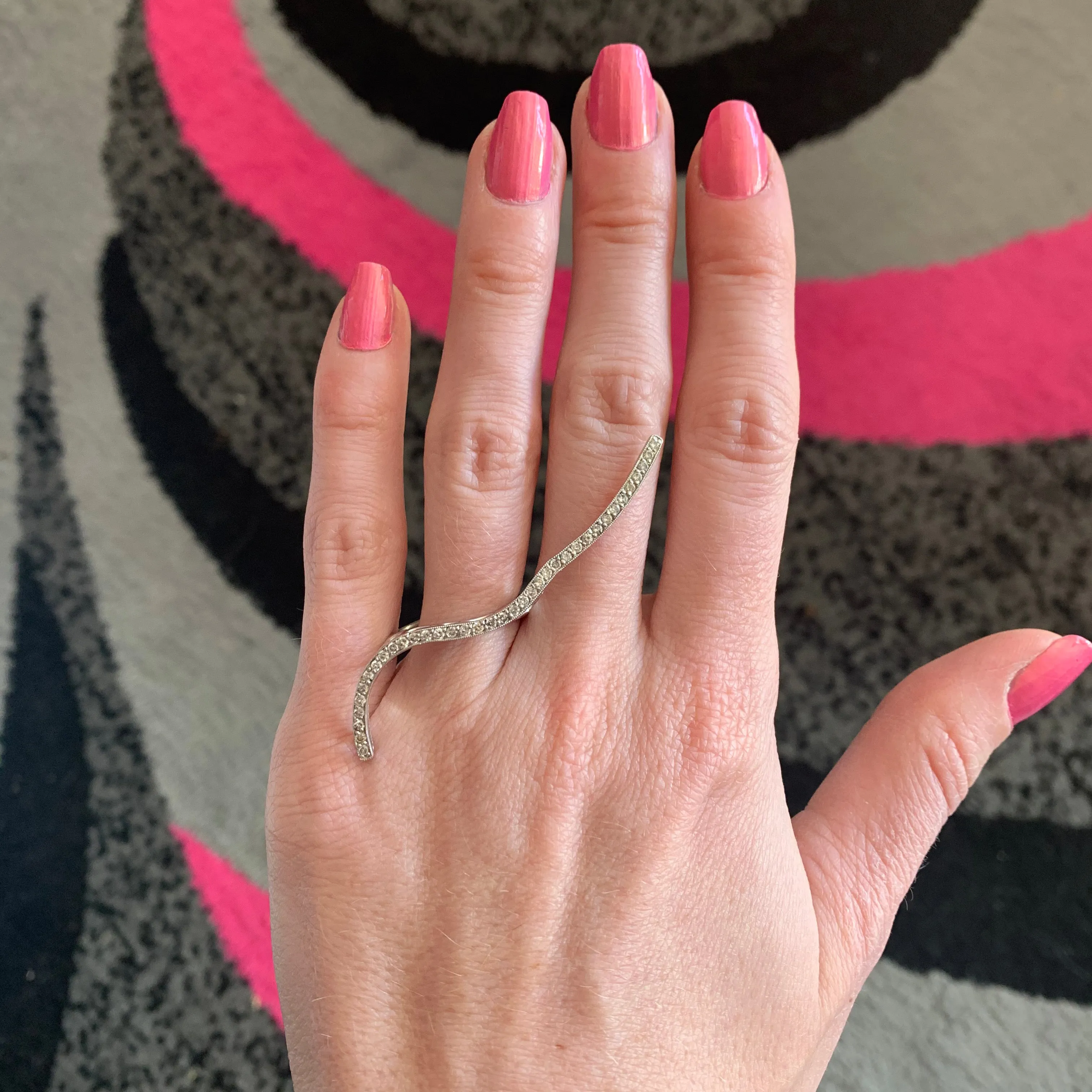 14k Diamond Squiggle Ring
