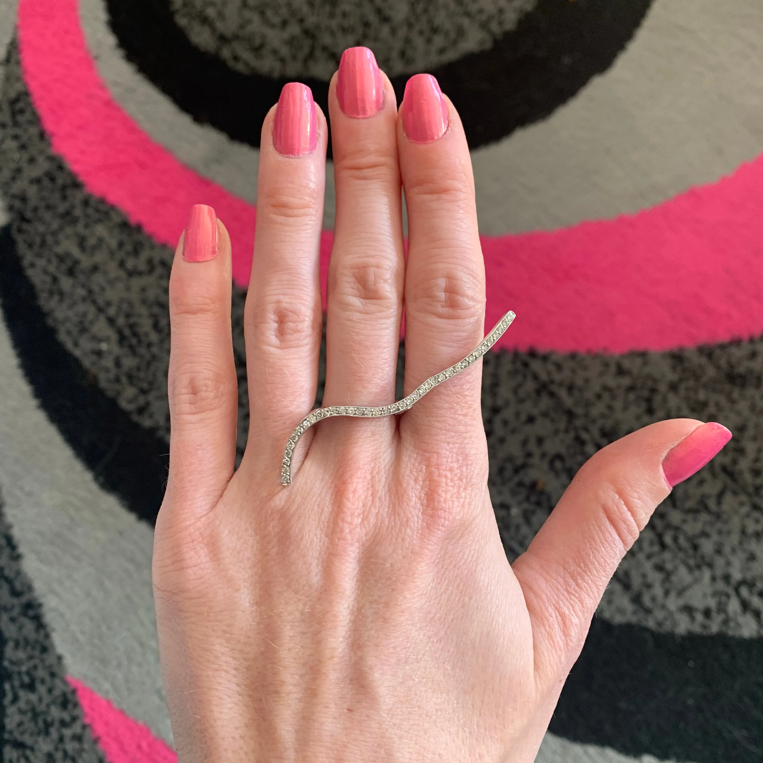 14k Diamond Squiggle Ring