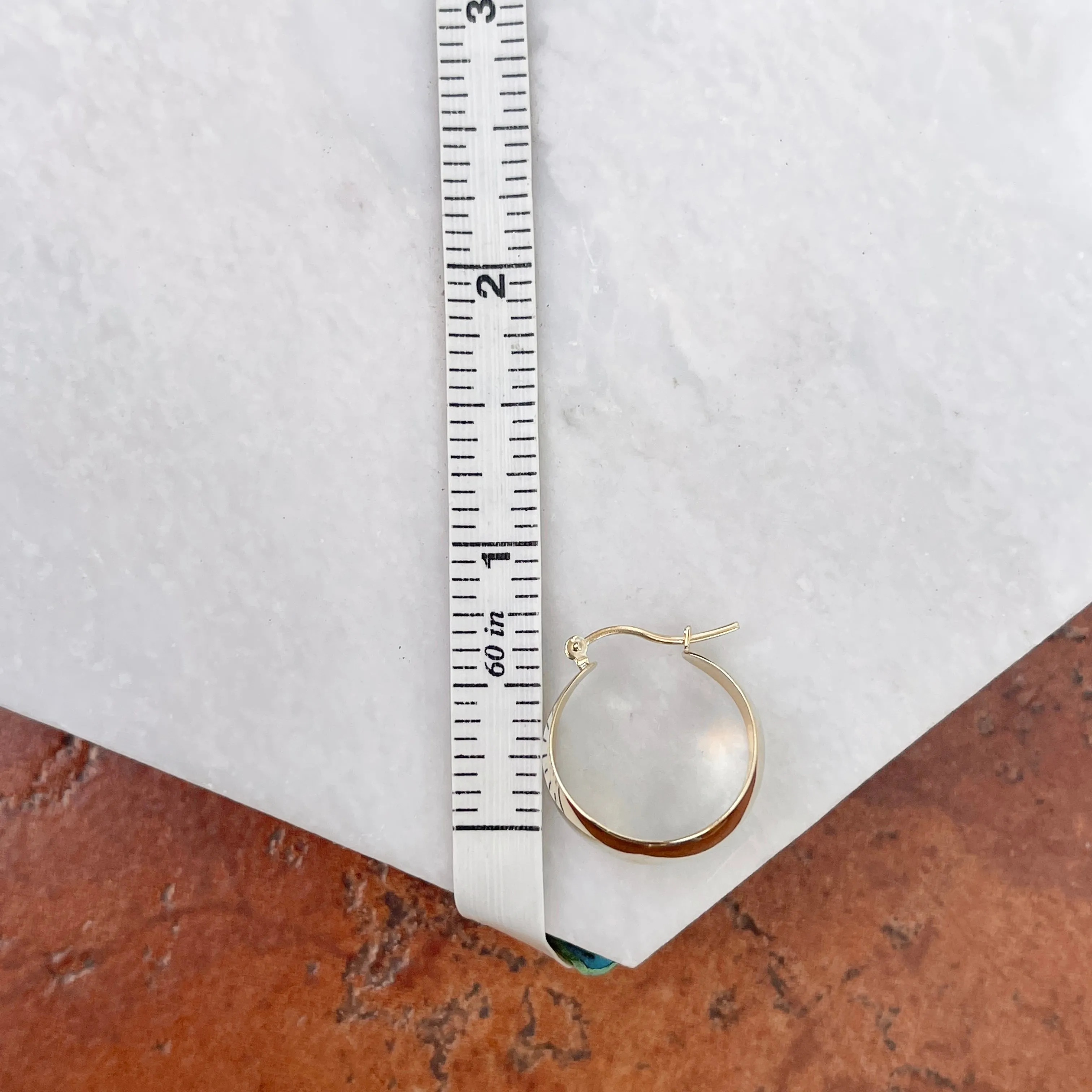 14KT Yellow Gold Shiny 10.5mm Tapered Round Hoop Earrings 21mm
