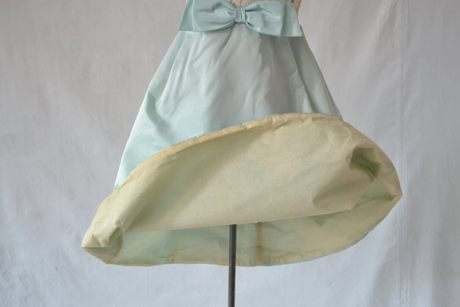 1950s Lace Bodice Powder Blue Party Dress size XS
