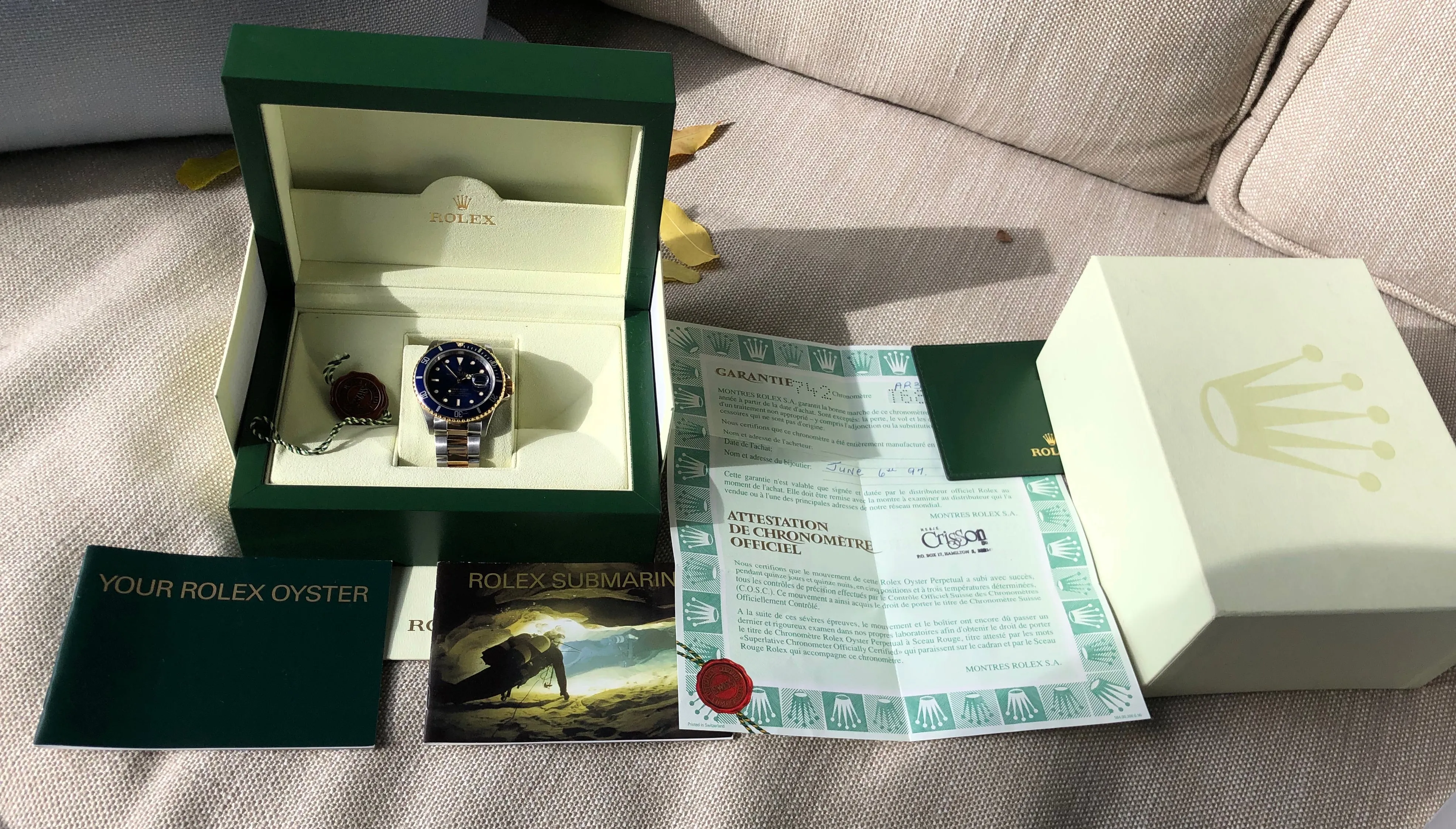 1995 Rolex Submariner Date 16613 Blue Two Tone Stainless Steel Gold Wristwatch Box Papers