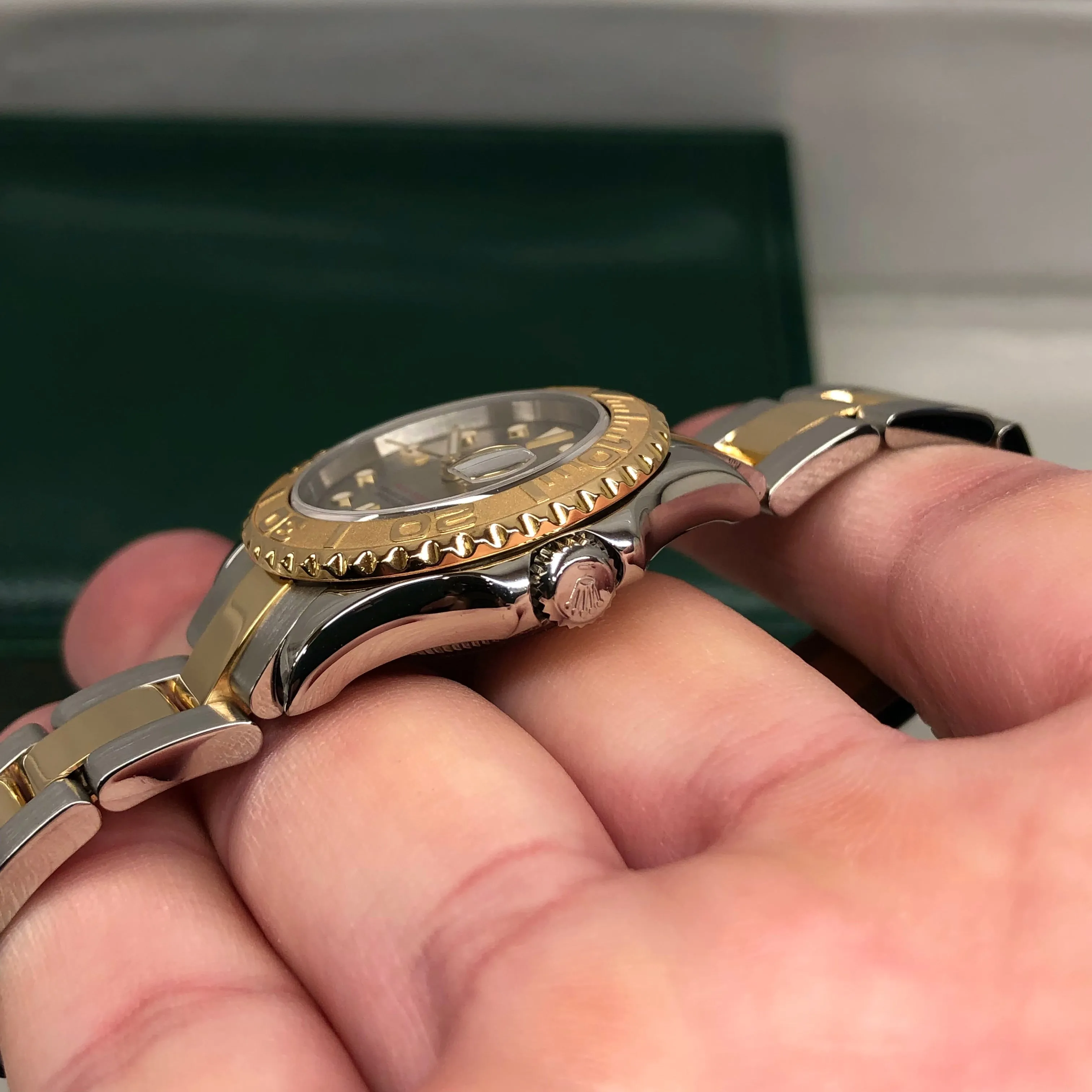 2002 Rolex Yachtmaster 169623 Two Tone Silver Oyster 29mm Automatic Wristwatch