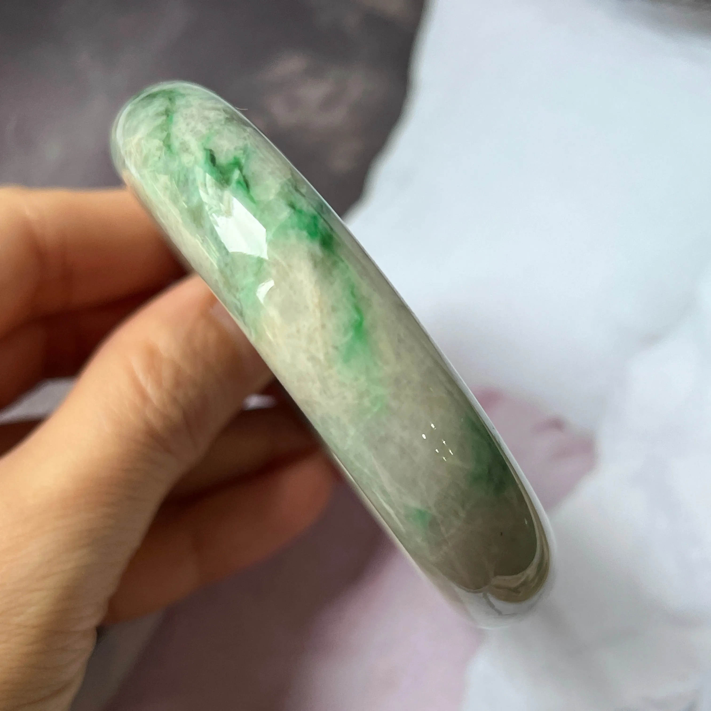 58mm A-Grade Natural Grey Green Jadeite Modern Round Bangle No.151630