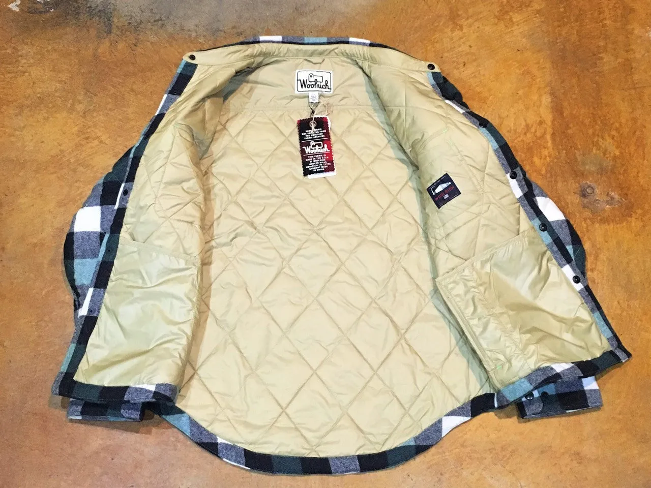 A16636 Woolrich Quilted Mill Wool Shirt Jacket