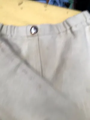 Age 6 cream jodhpurs
