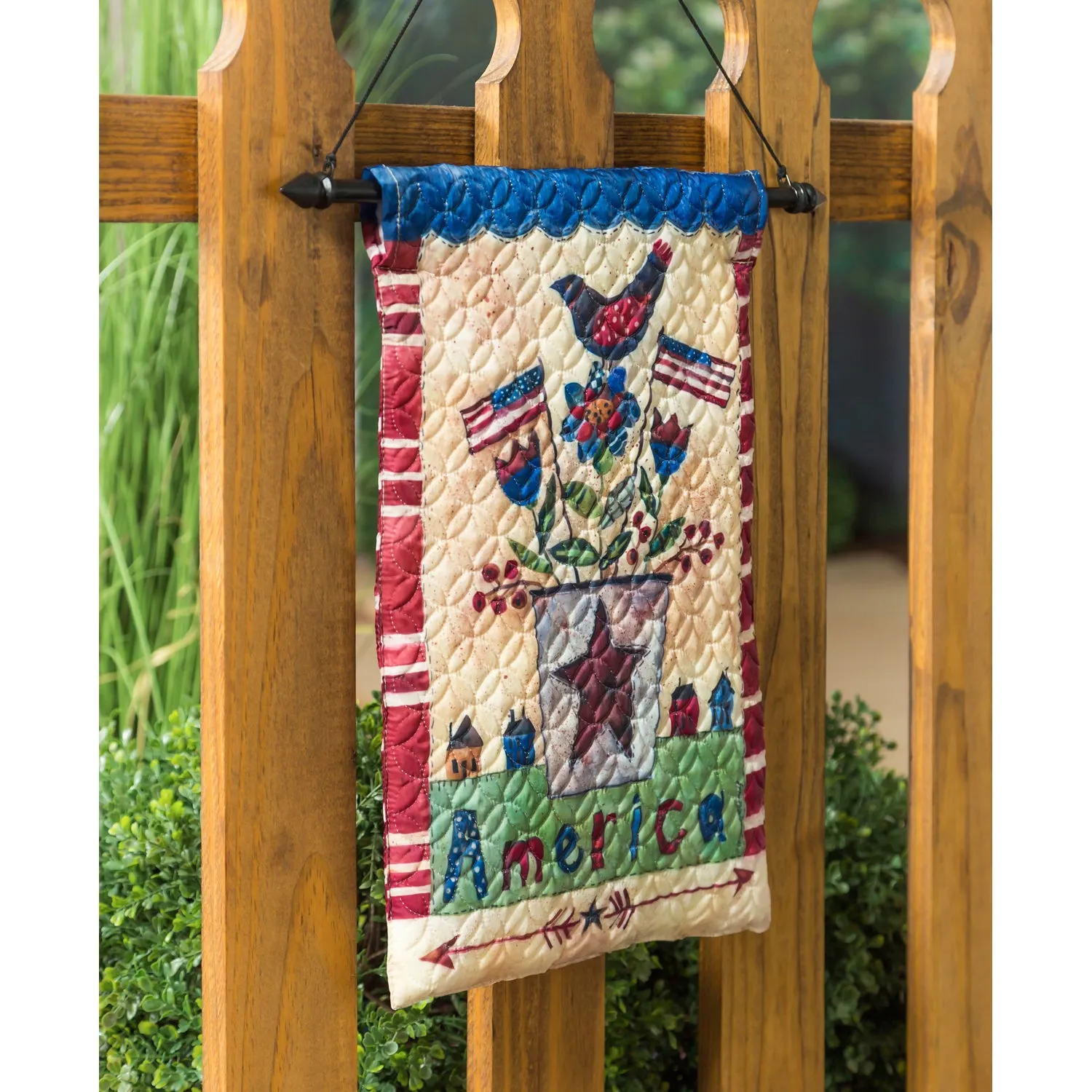 America the Beautiful Garden Quilted Flag,14q9881