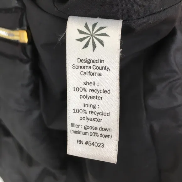 Athleta Down Quilted Puffer Jacket Black Women’s Size Medium Winter Coat