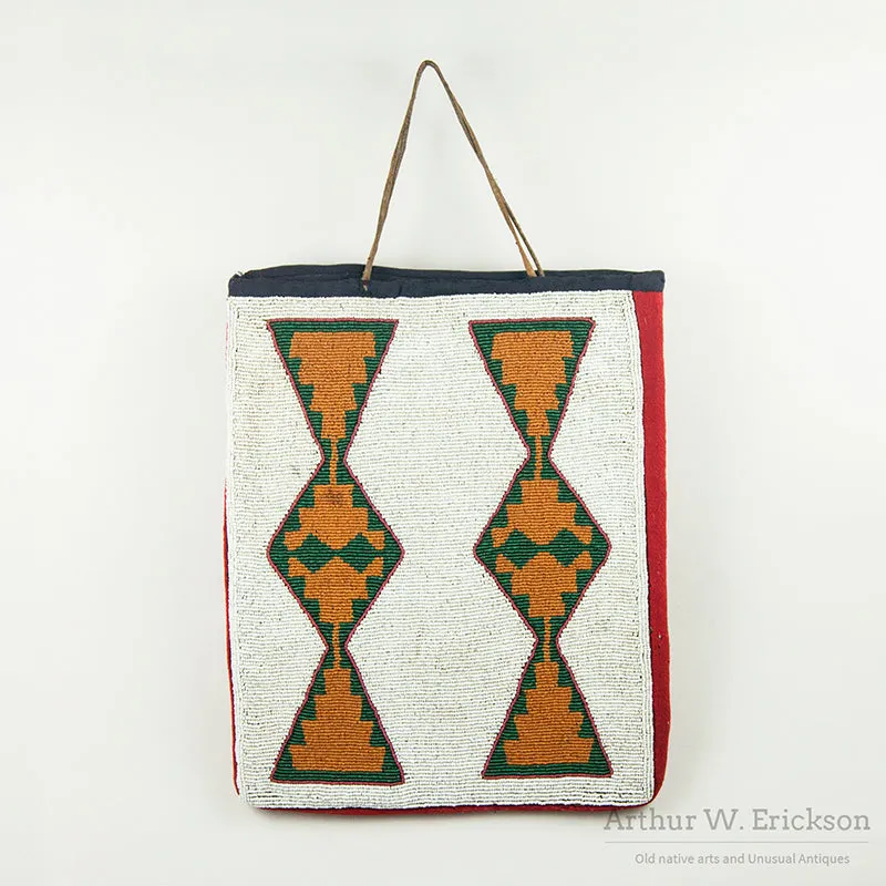 Beaded Plateau Geometric Flat Bag