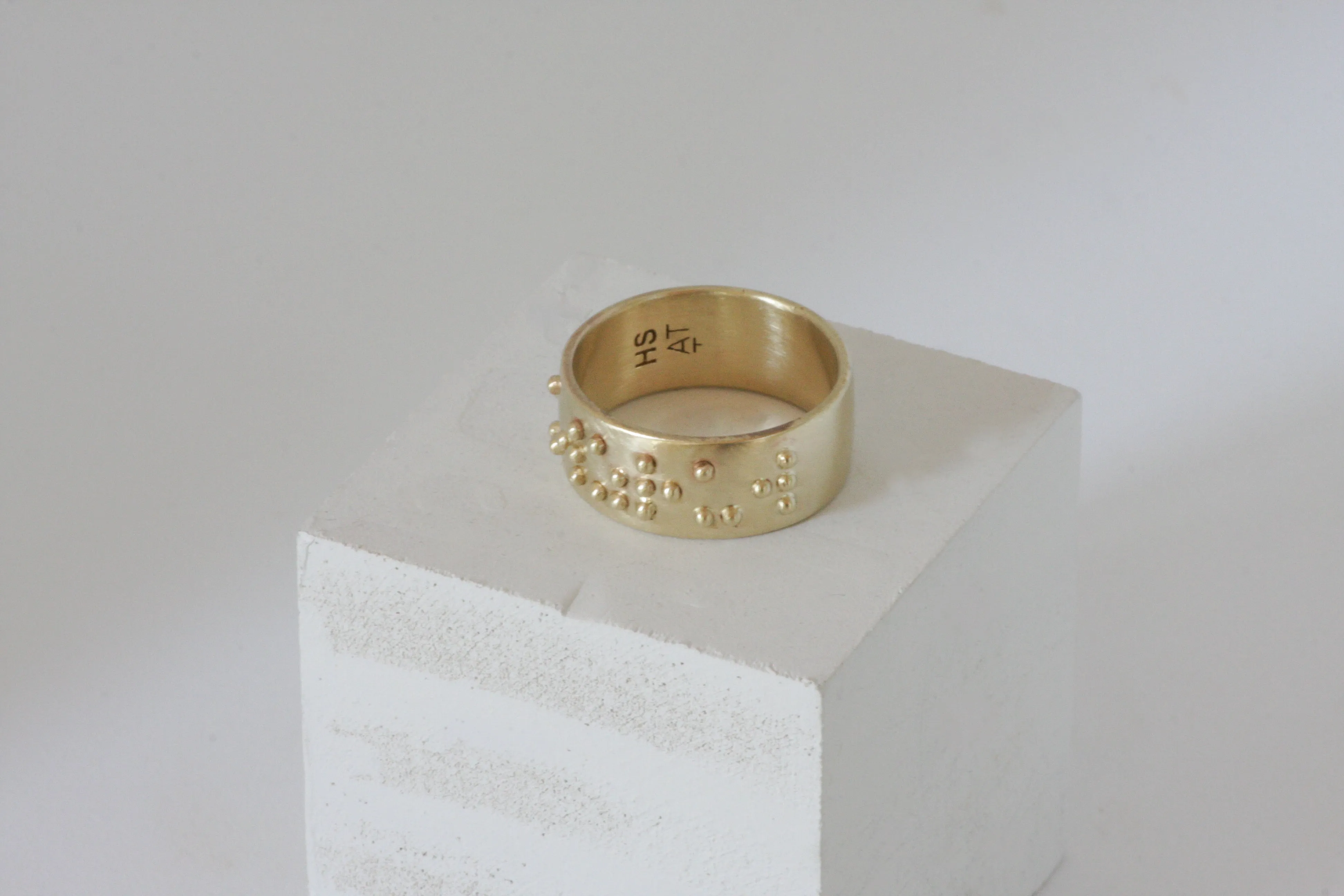 Braille Ring