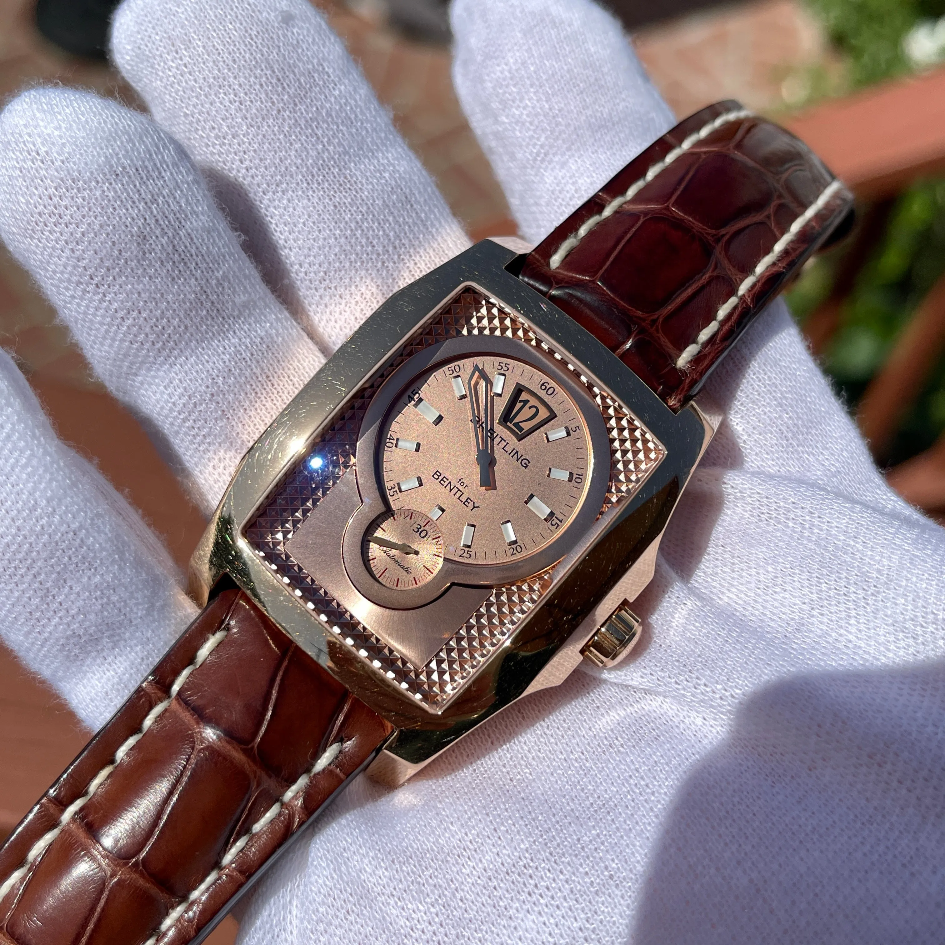 Breitling Bentley Flying B R28362 18K Rose Gold Leather Automatic Amber Jump Hour Wristwatch