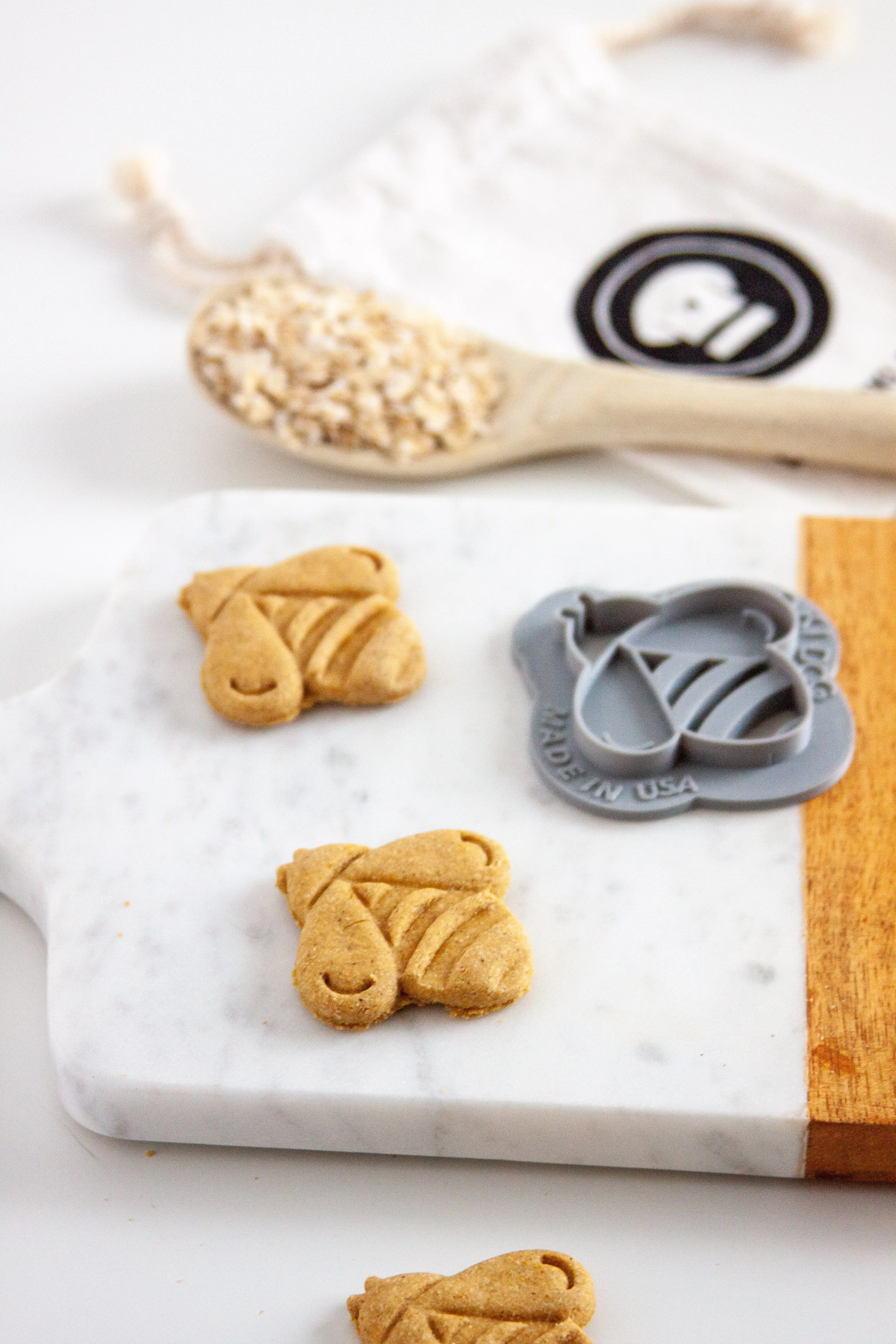 Bumble Bee Cookie Cutter