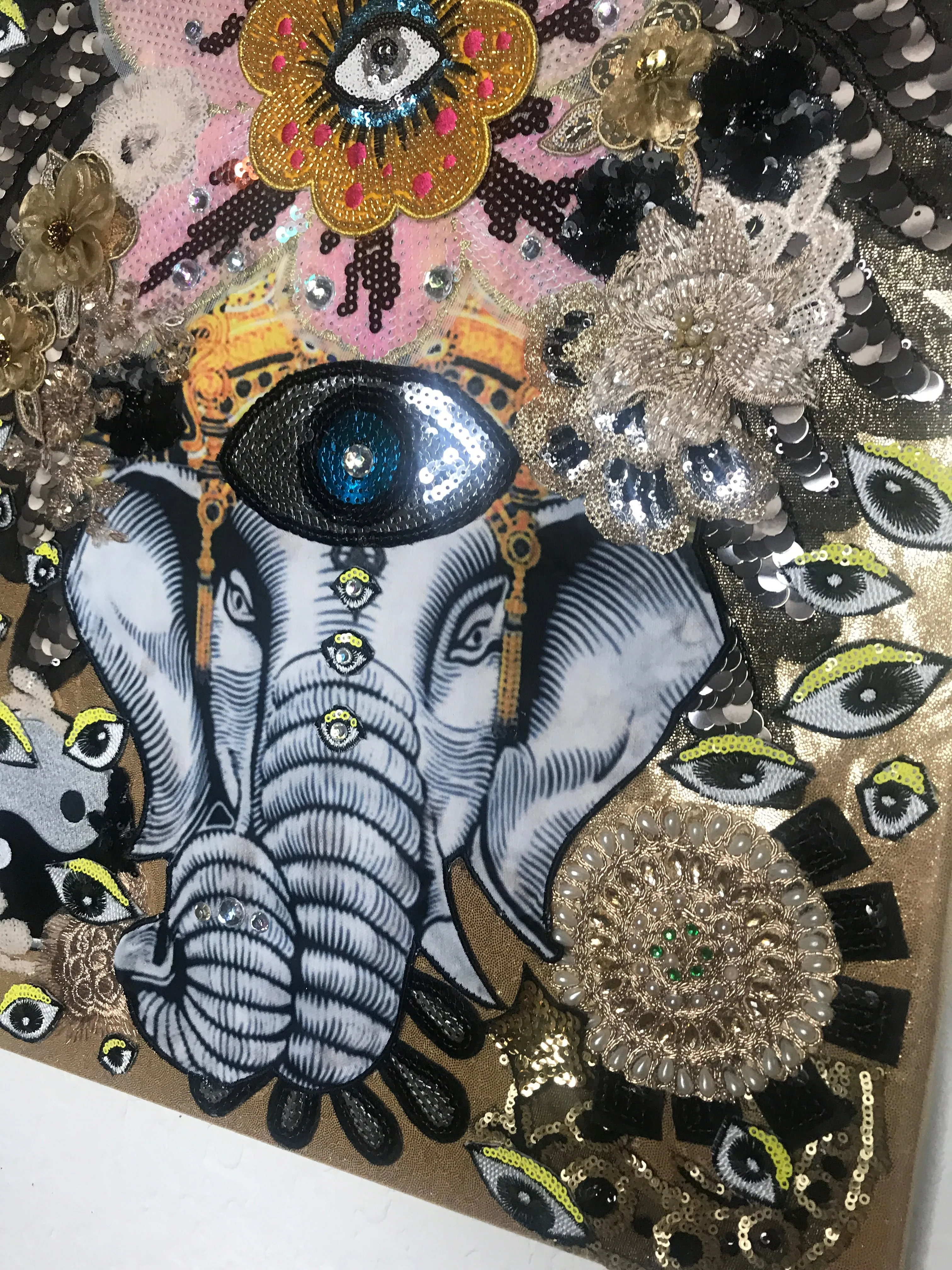 CANVAS Ganesh Golden Love
