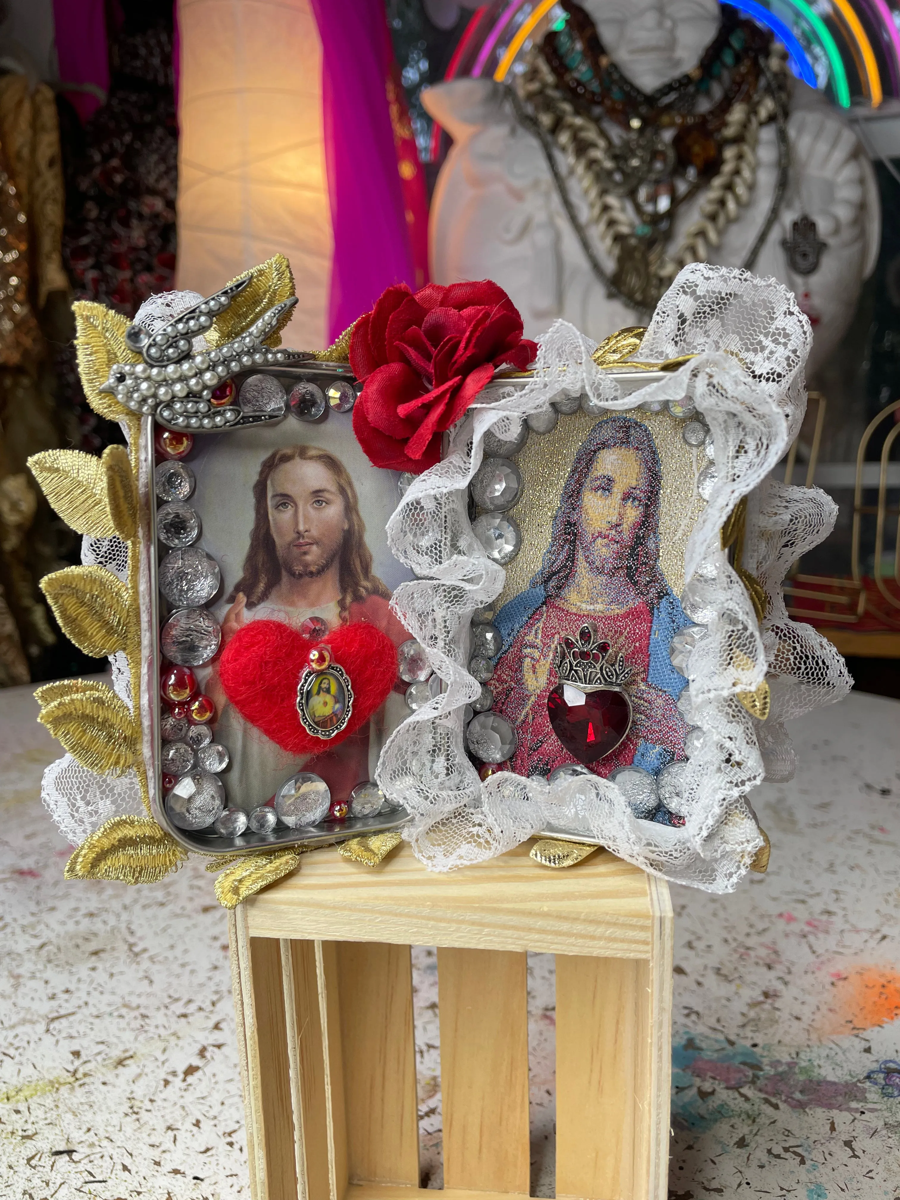 Canvas / little shrine of the Sacred Heart
