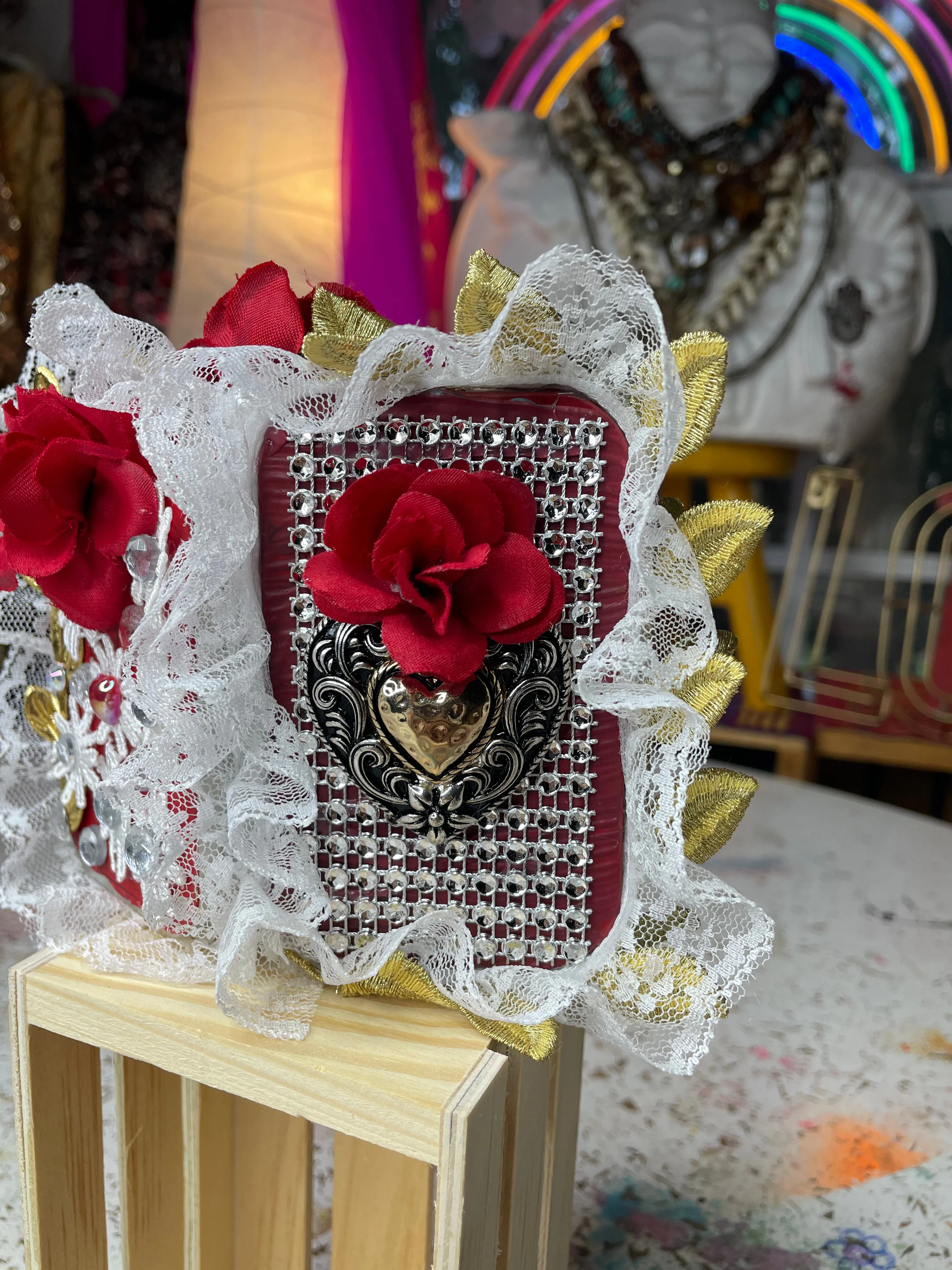 Canvas / little shrine of the Sacred Heart