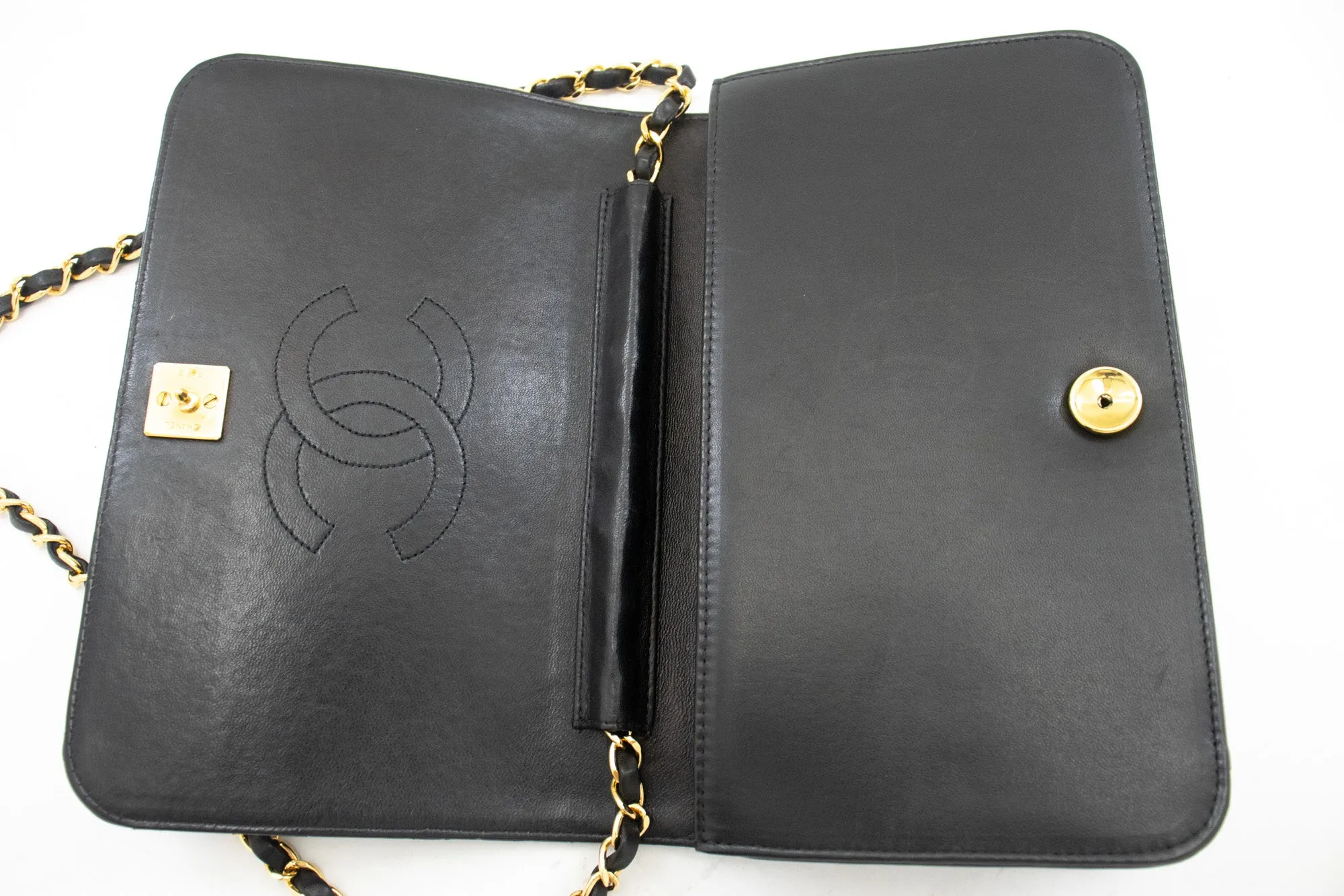 CHANEL Full Flap Chain Shoulder Bag Clutch Black Quilted Lambskin L45