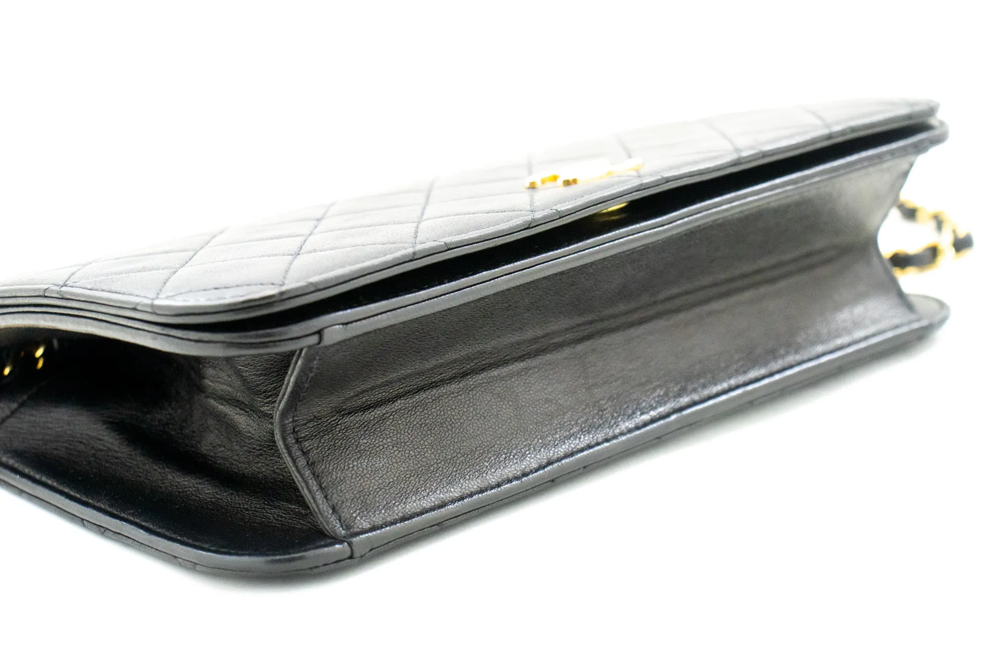 CHANEL Full Flap Chain Shoulder Bag Clutch Black Quilted Lambskin m06