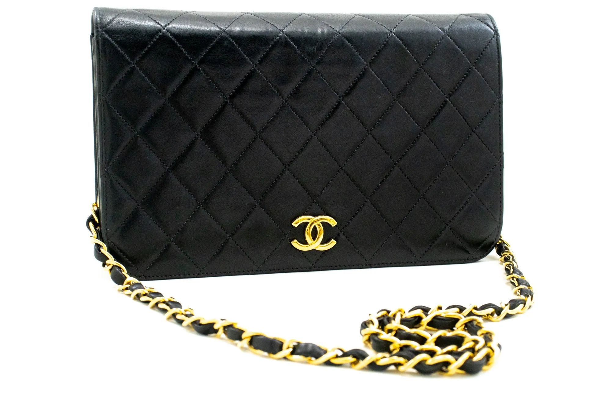 CHANEL Full Flap Chain Shoulder Bag Clutch Black Quilted Lambskin m62