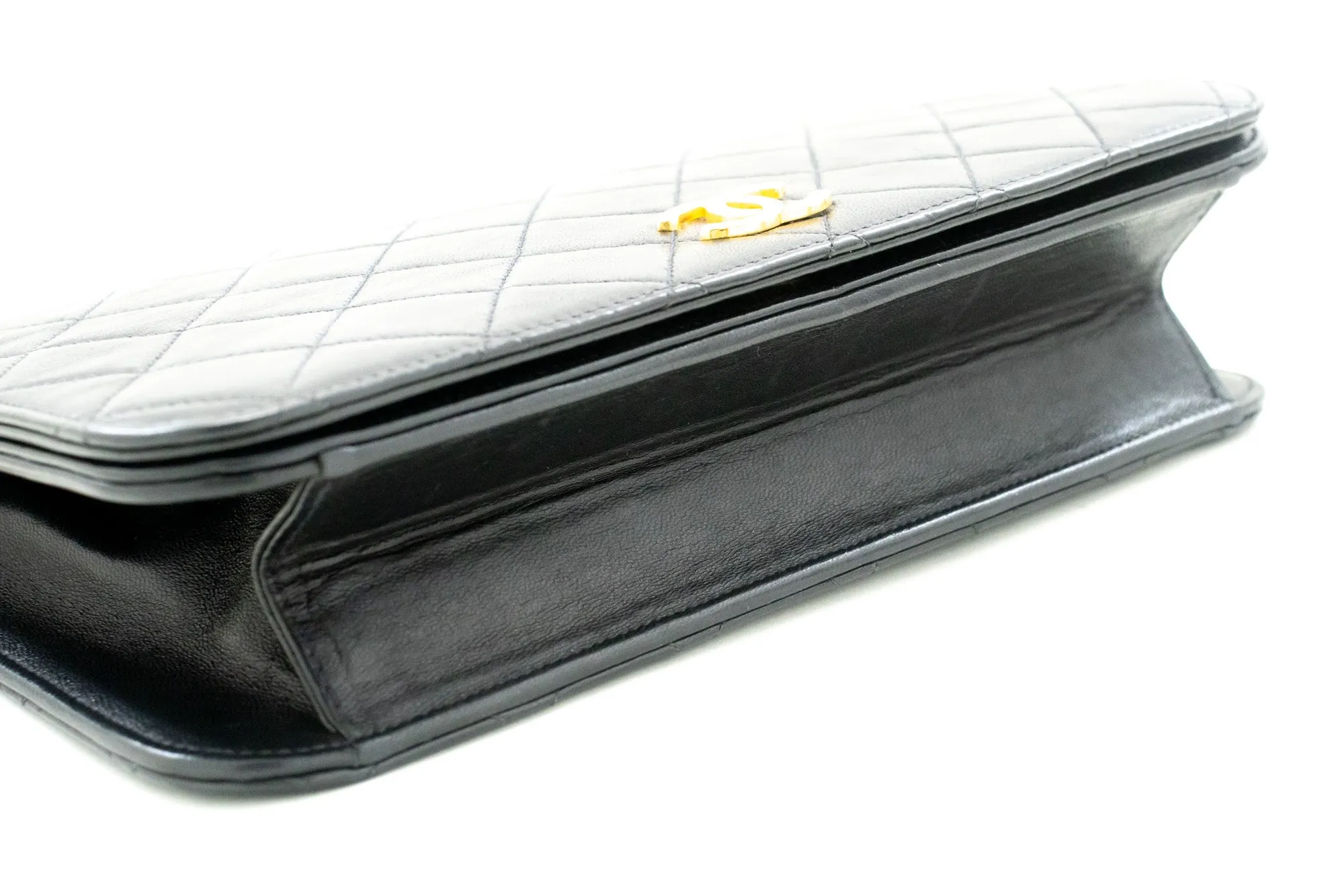 CHANEL Full Flap Chain Shoulder Bag Clutch Black Quilted Lambskin m62