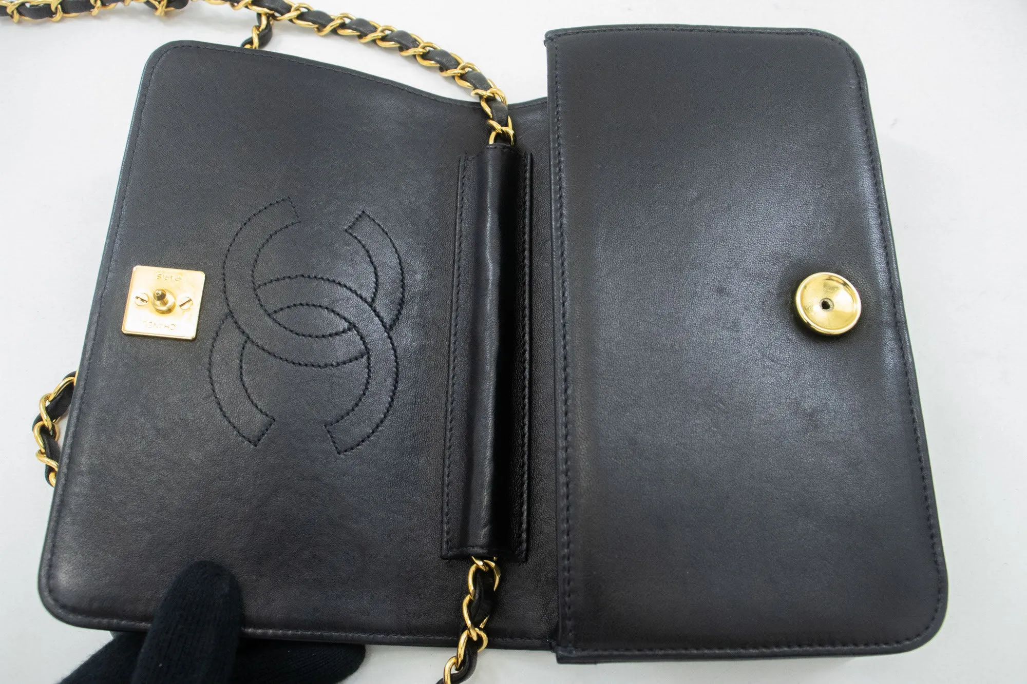 CHANEL Full Flap Chain Shoulder Bag Clutch Black Quilted Lambskin p01