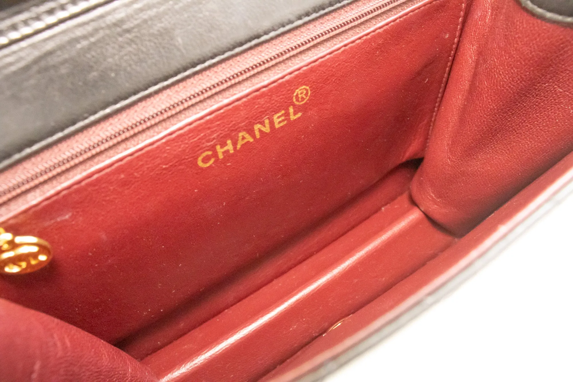 CHANEL Small Chain Shoulder Bag Clutch Black Quilted Flap Lambskin n57