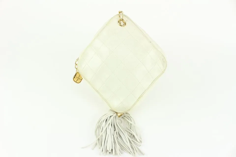 Chanel White Quilted Leather Diamond Clutch on Chain Tassel Bag 1123c30