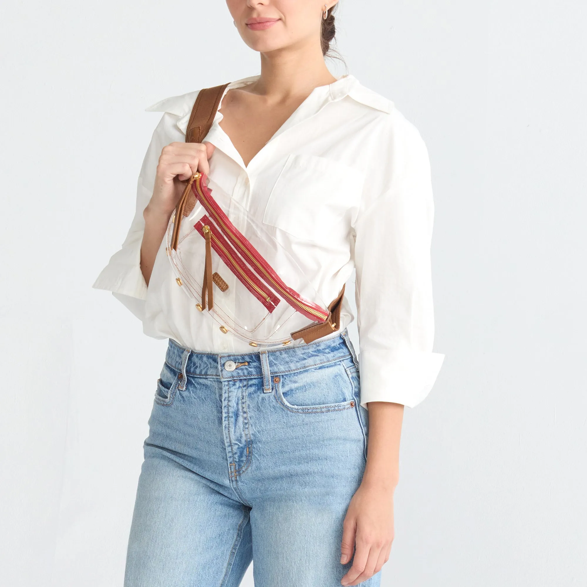 Charles Crossbody | Clear Mahogany Pebble/Brushed Gold Red Zip | Med
