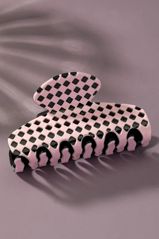 checker pattern hair claw clip