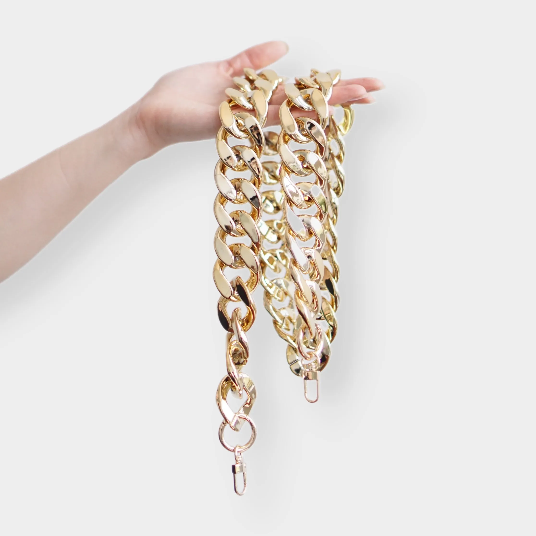 Chunky Flat Gold Chain Handle Strap