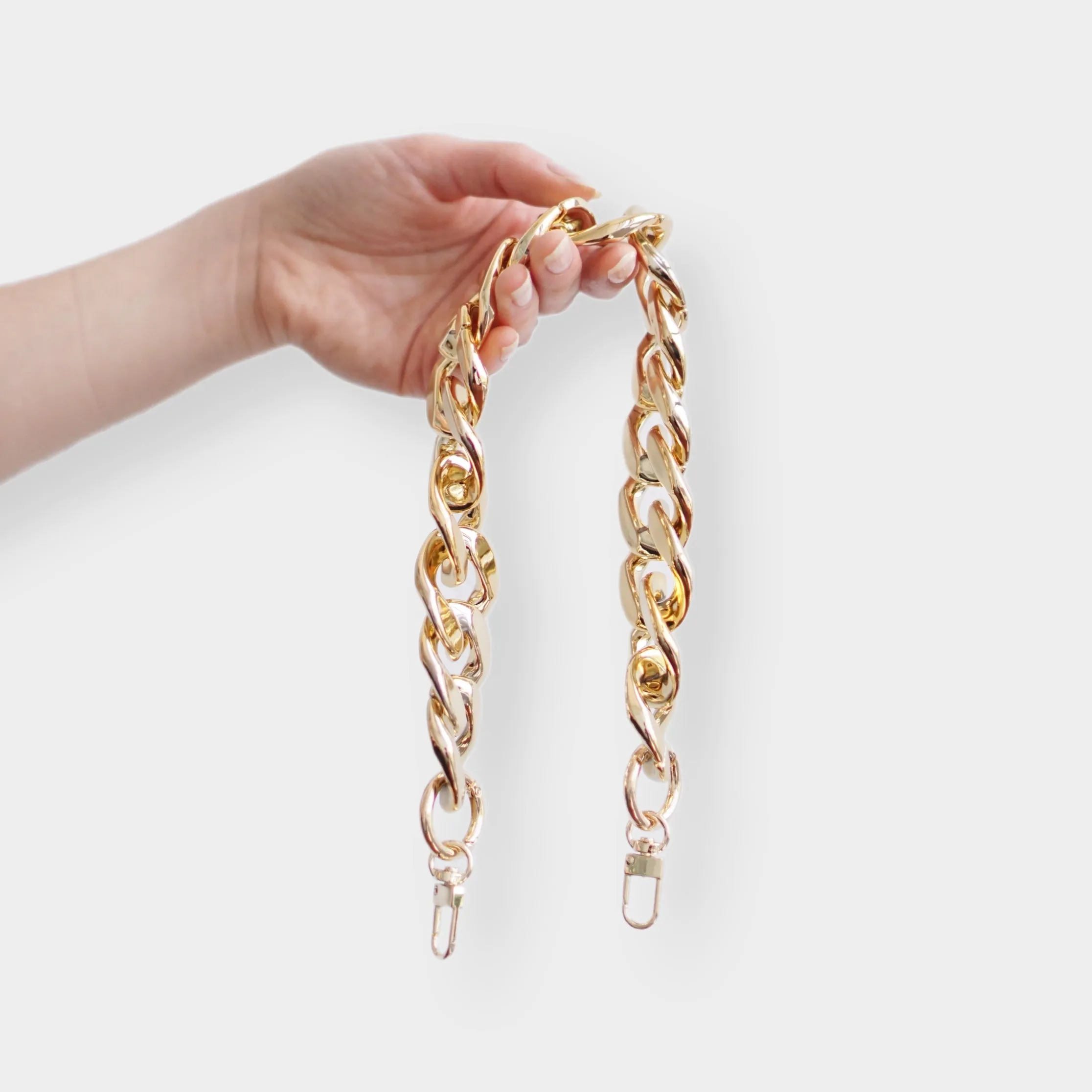 Chunky Flat Gold Chain Handle Strap