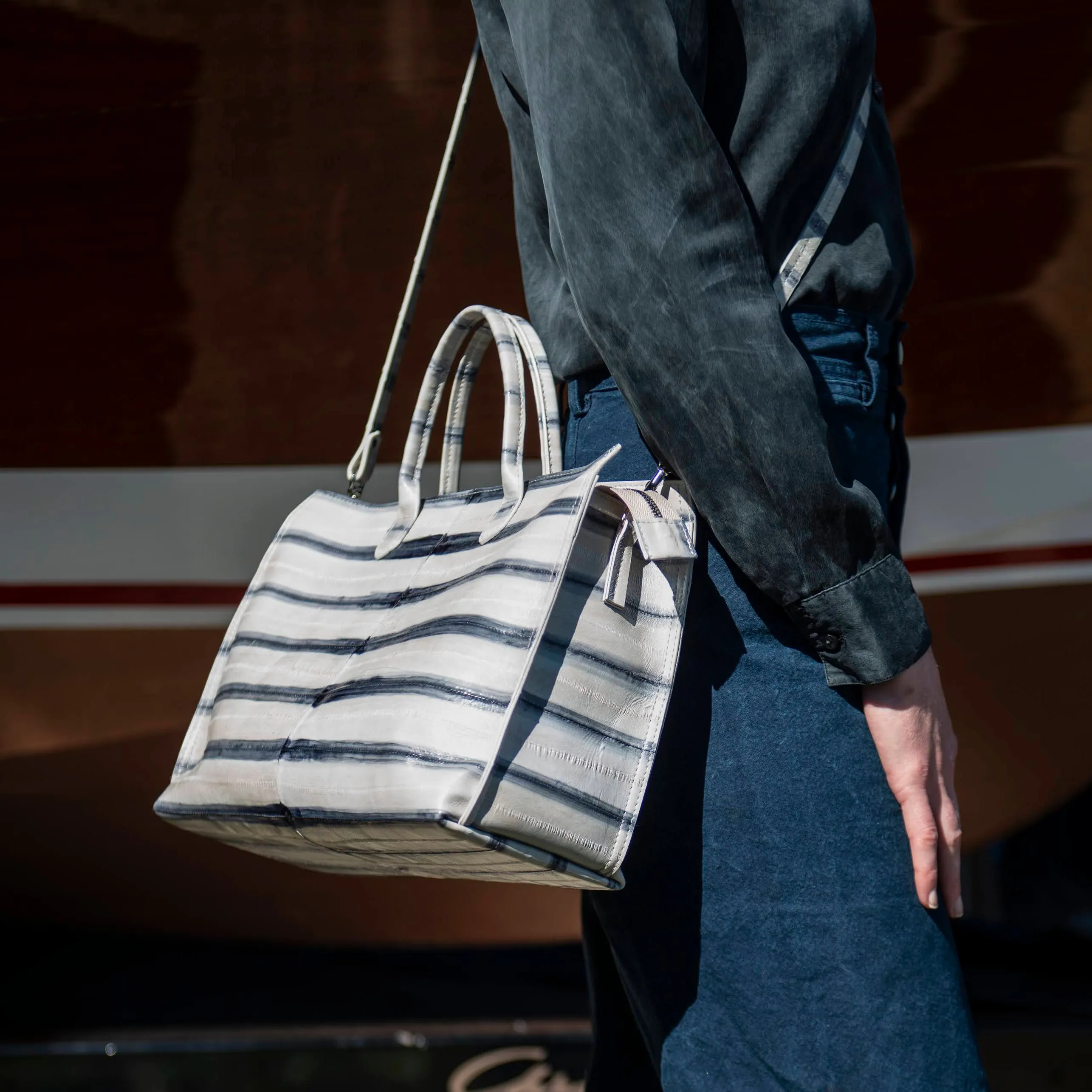DAY BAG WHITE MIST EMBOSSED CROC