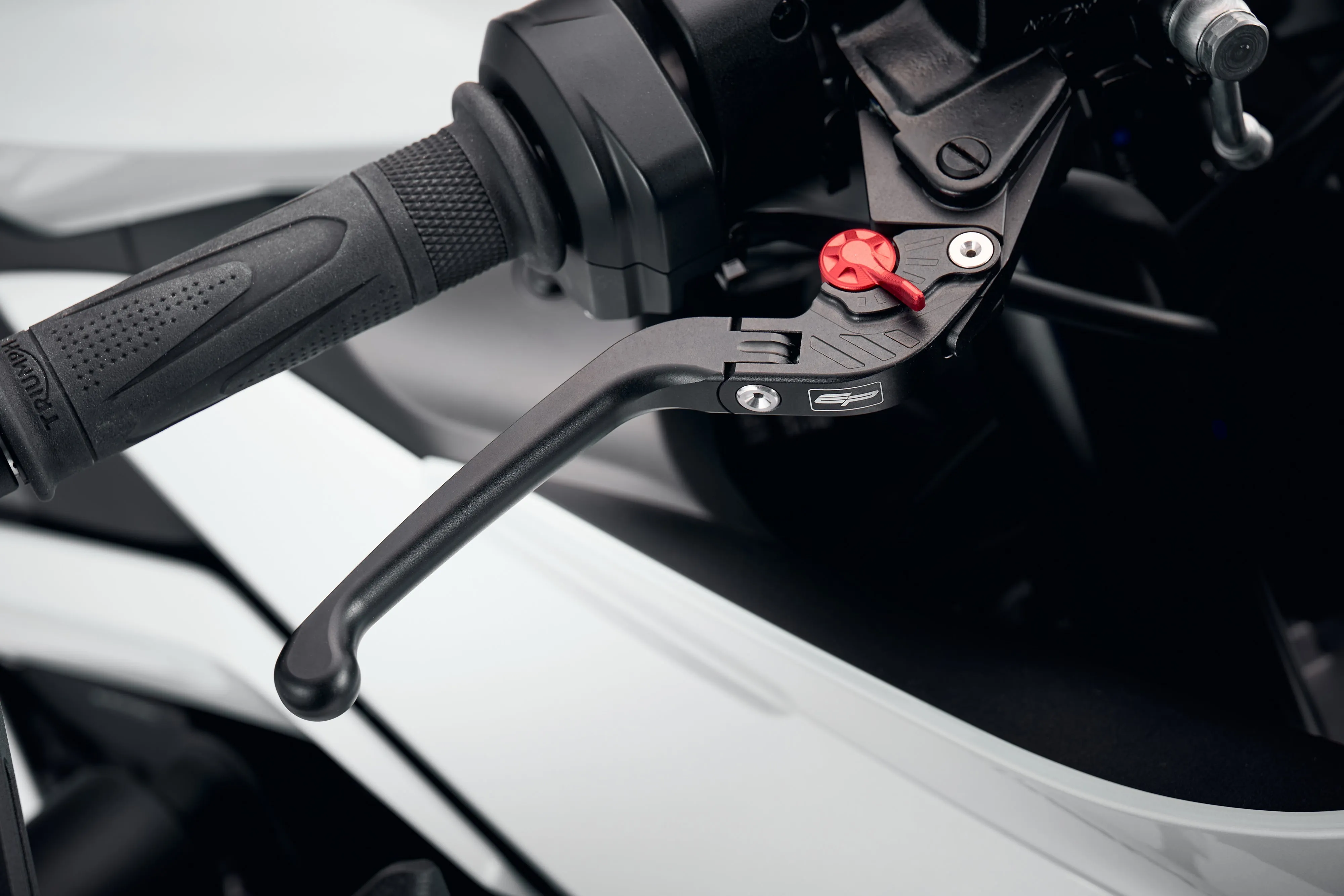 Evotech Evo Folding Clutch and Brake Lever set - Triumph Trident 660 Triple Tribute Edition (2024 )
