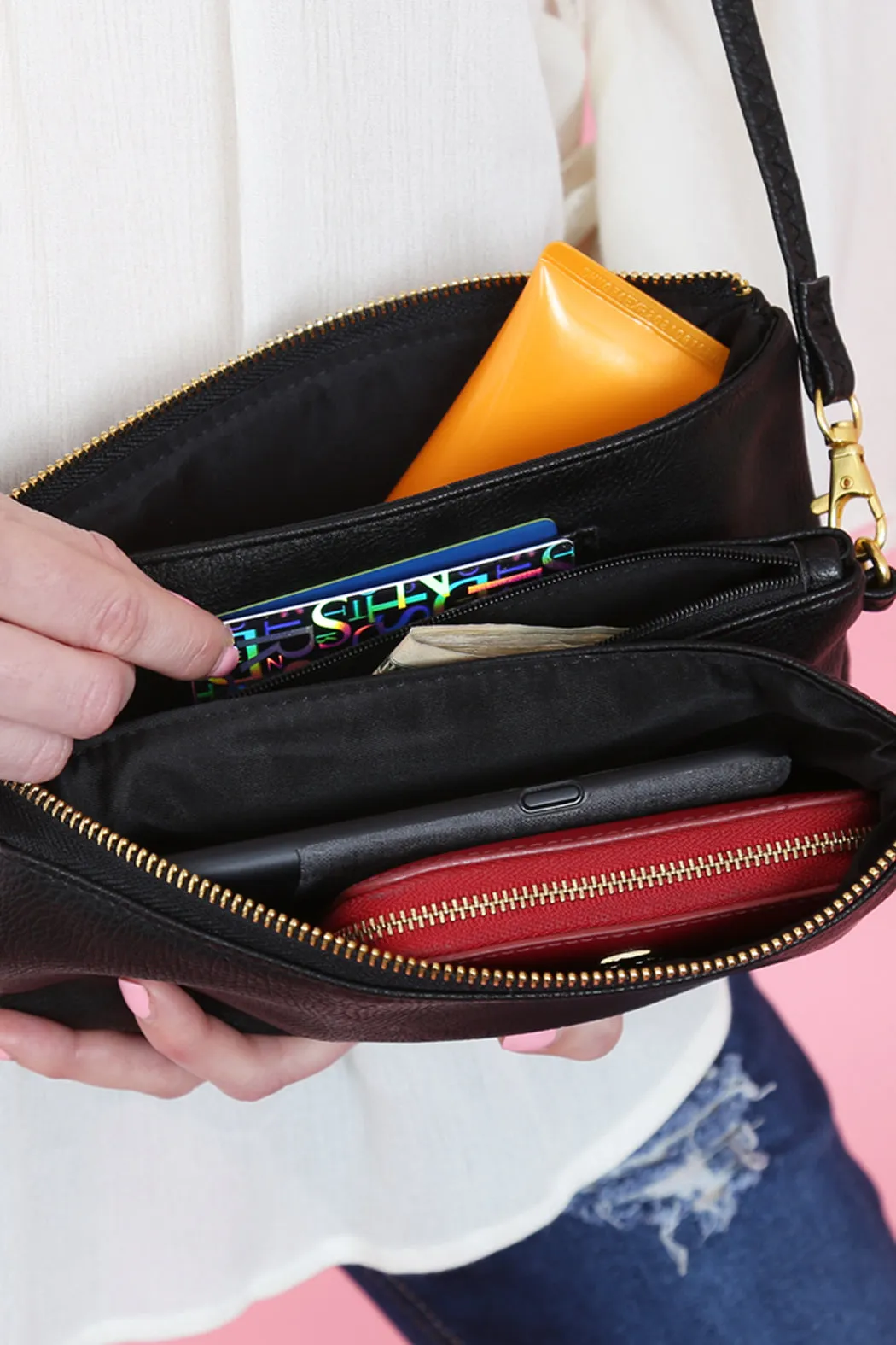 FAUX CROSSBODY WRISTLET BAG