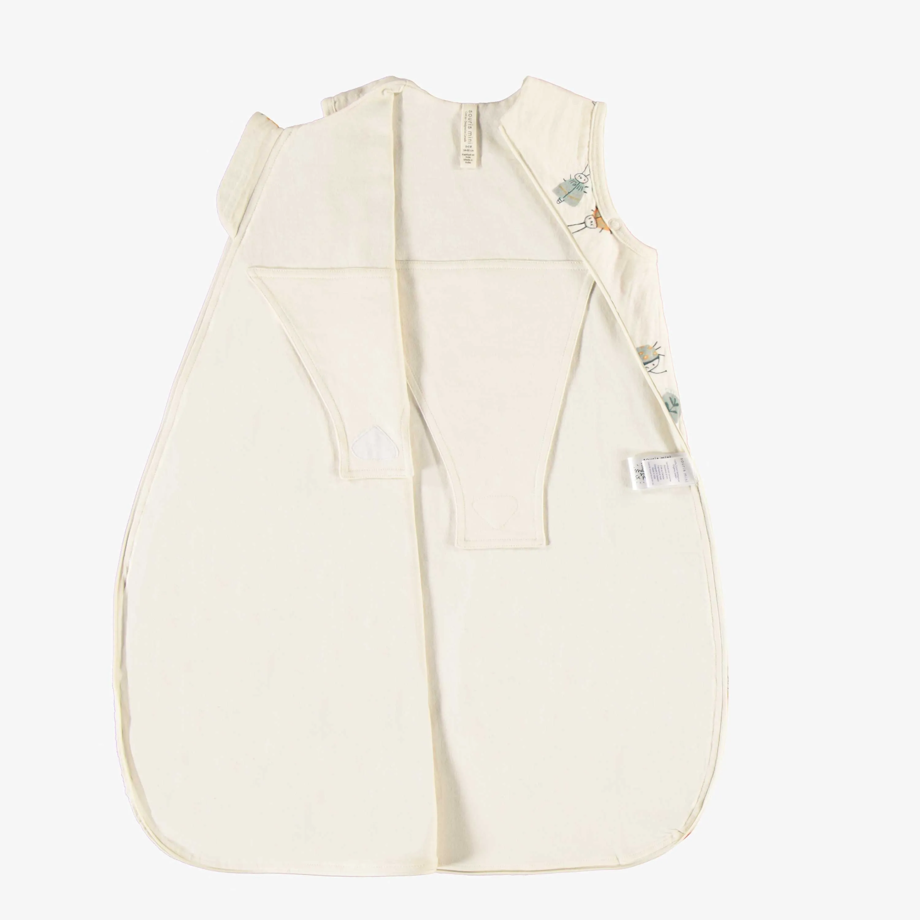 Gigoteuse crème matelassée à motif en mousseline, naissance || Cream quilted wearable blanket with pattern in muslin, newborn