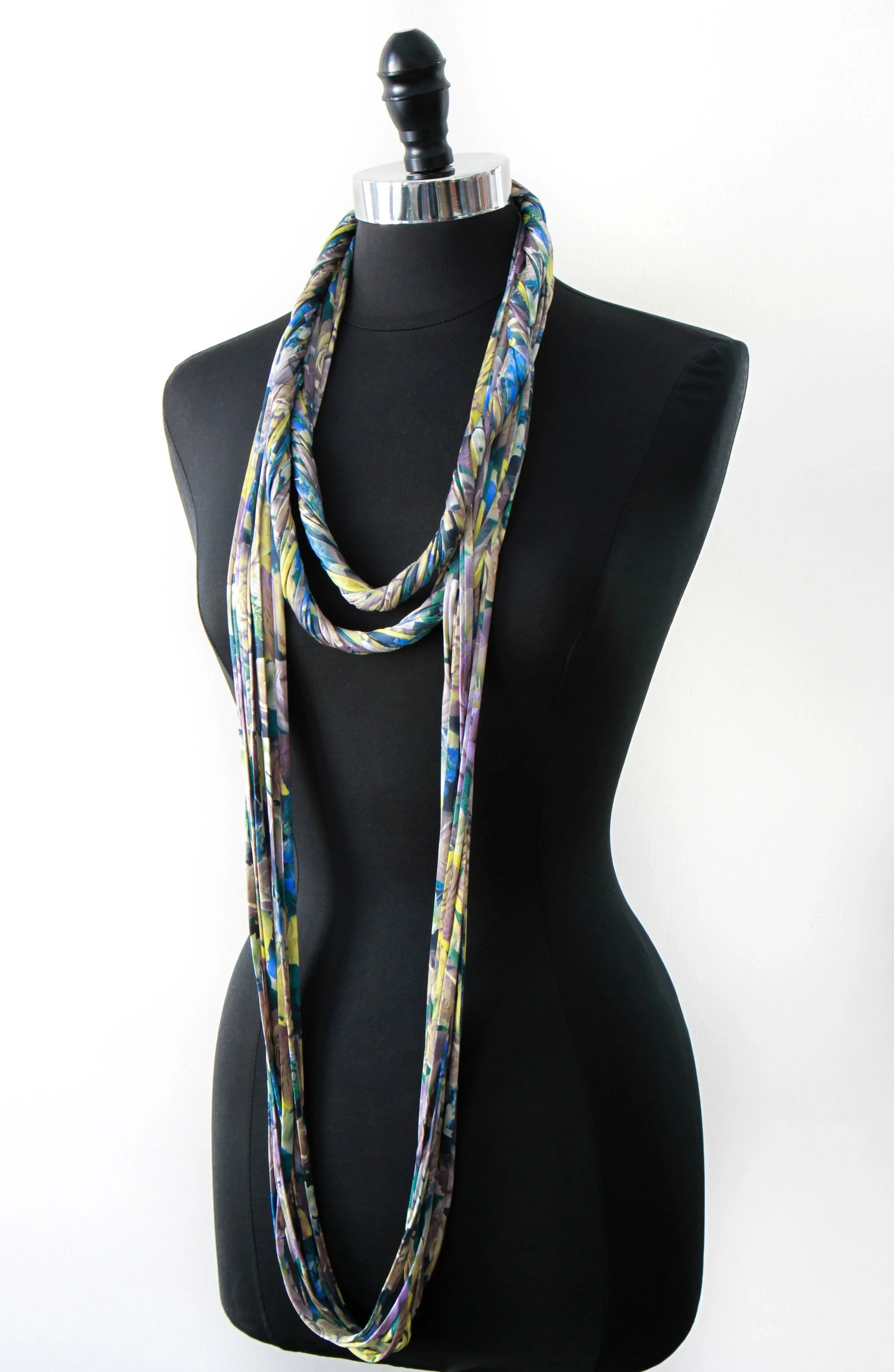 Green Infinity Scarf 'Emerald Leaf'