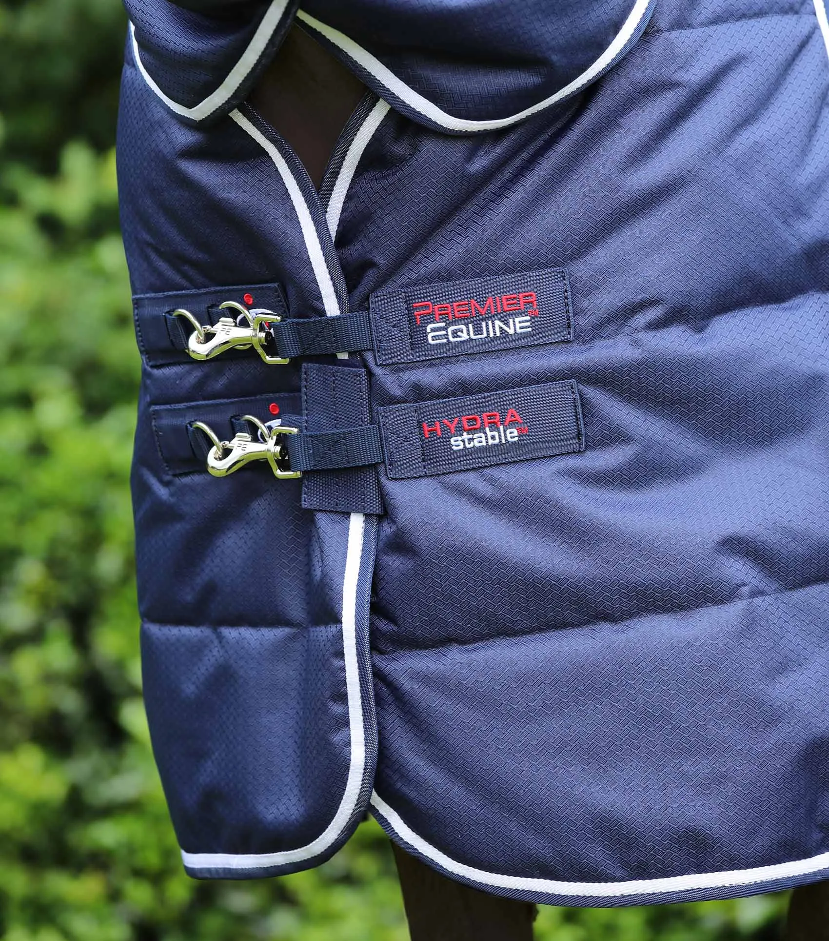 Hydra 200g Stable Rug with Neck Cover Navy