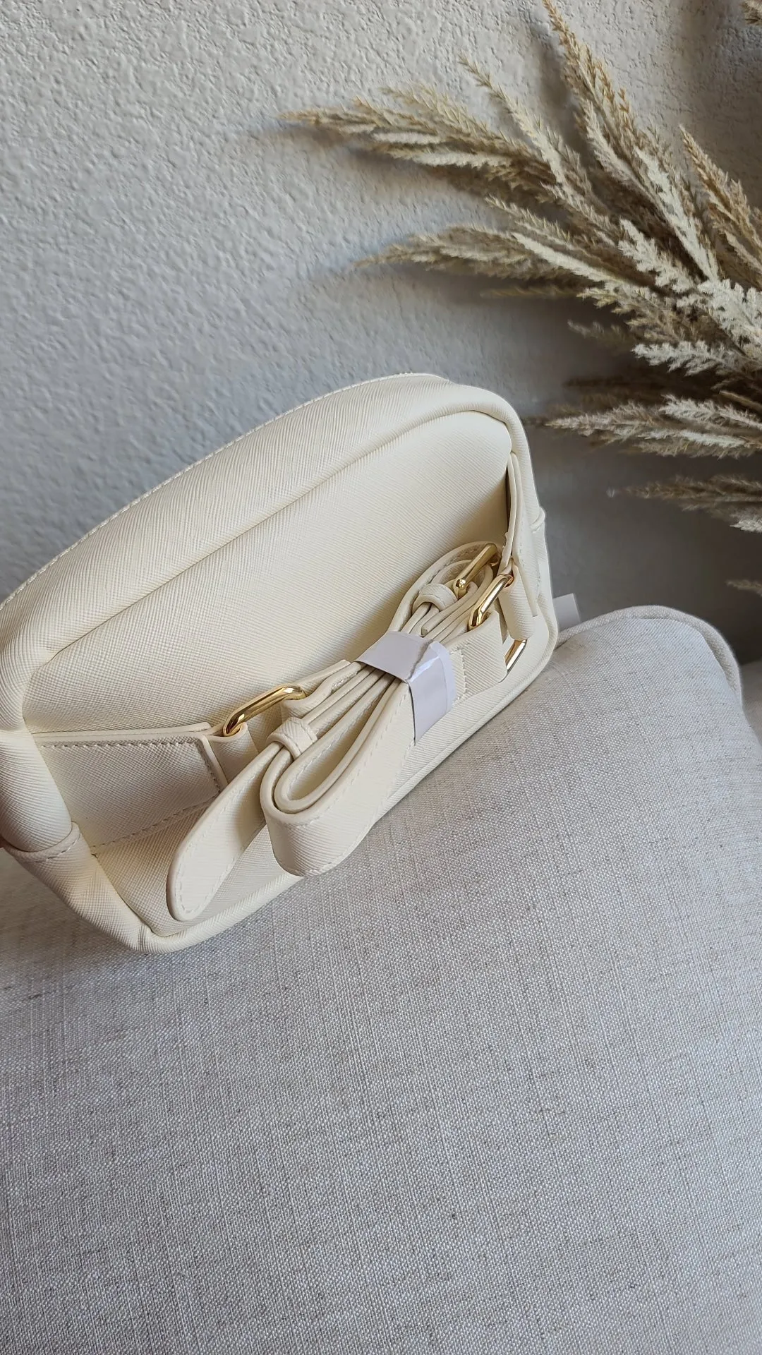 I Speak Fluent French- Fanny Bag CREAM