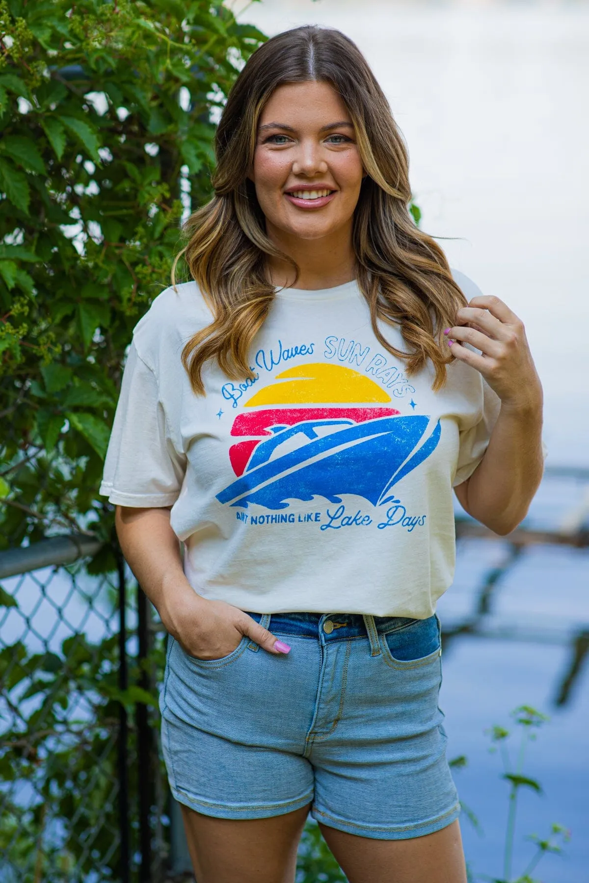 Ivory Boat Waves Sun Rays Graphic Tee