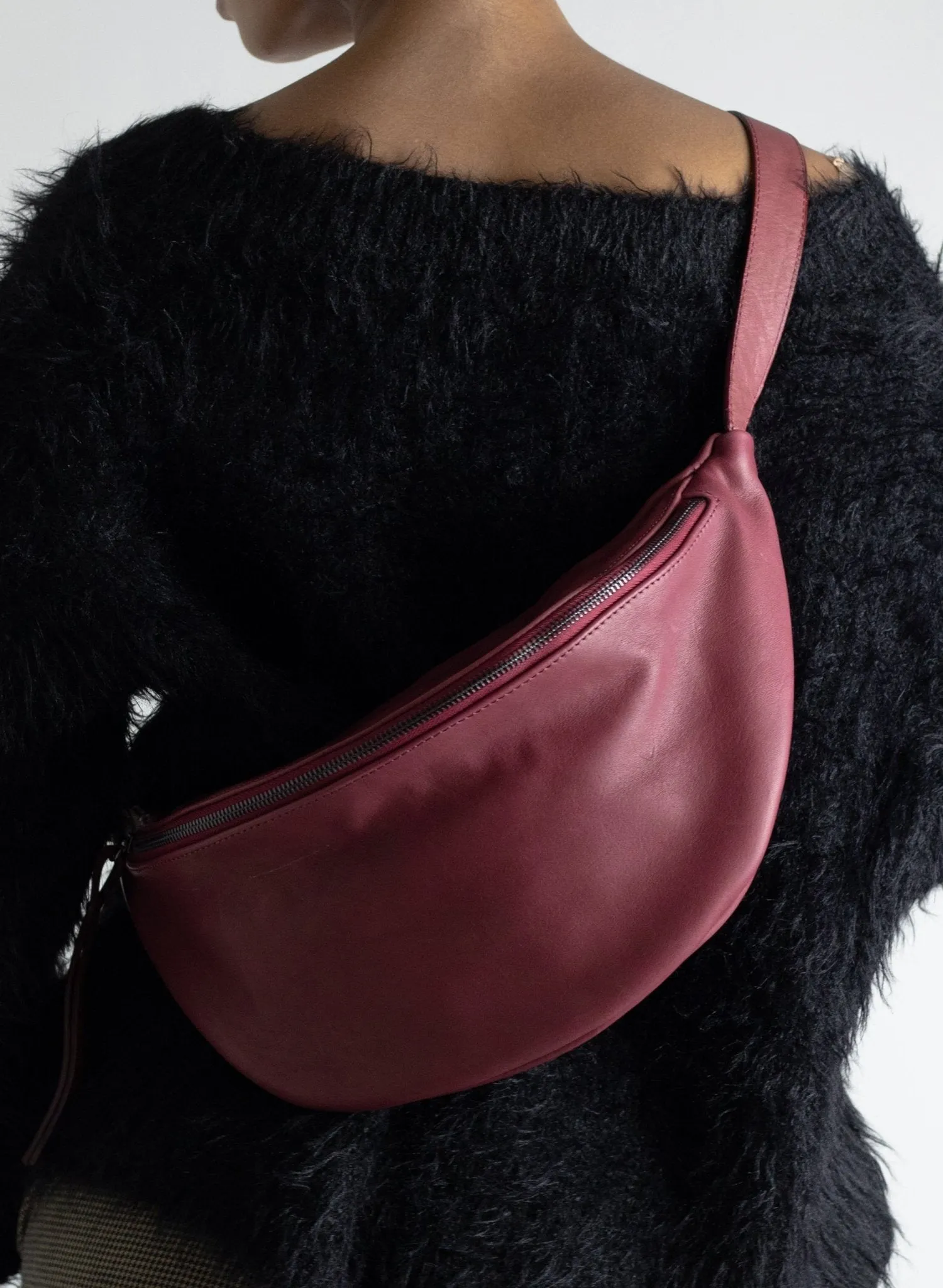 Katerina NYC - Smooth Leather Sling Bag - Burgundy