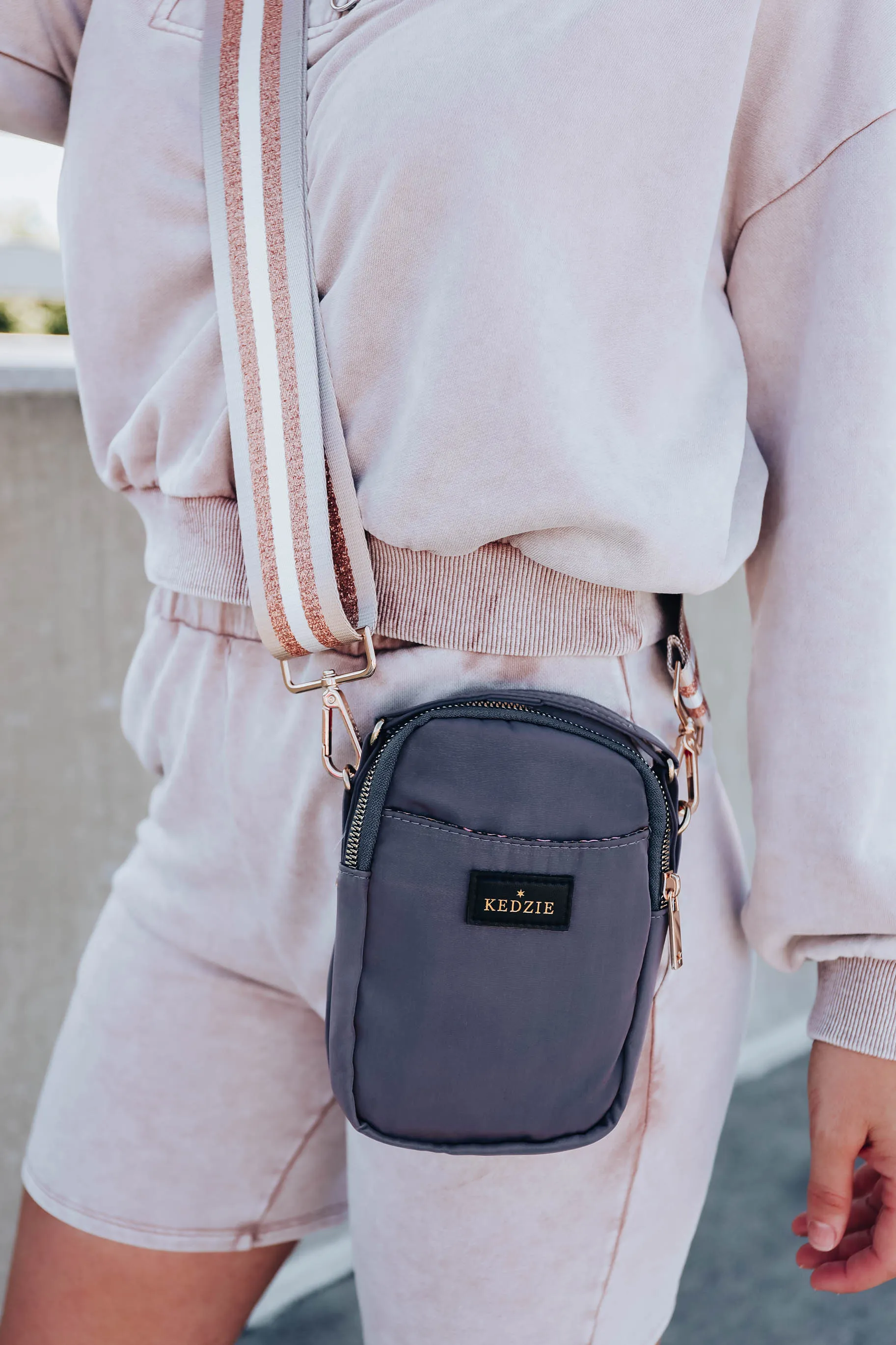 Kedzie Crosstown Crossbody - Grey