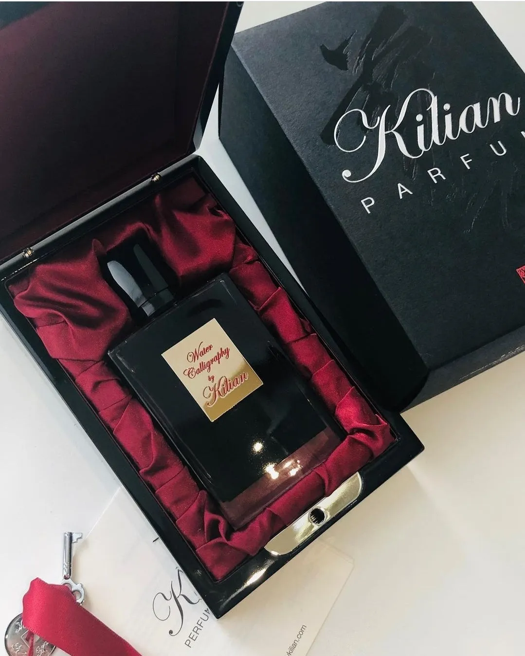 KILIAN Water Calligraphy  EDP Clutch Set (50ml with Clutch)   Free Mini Spray*