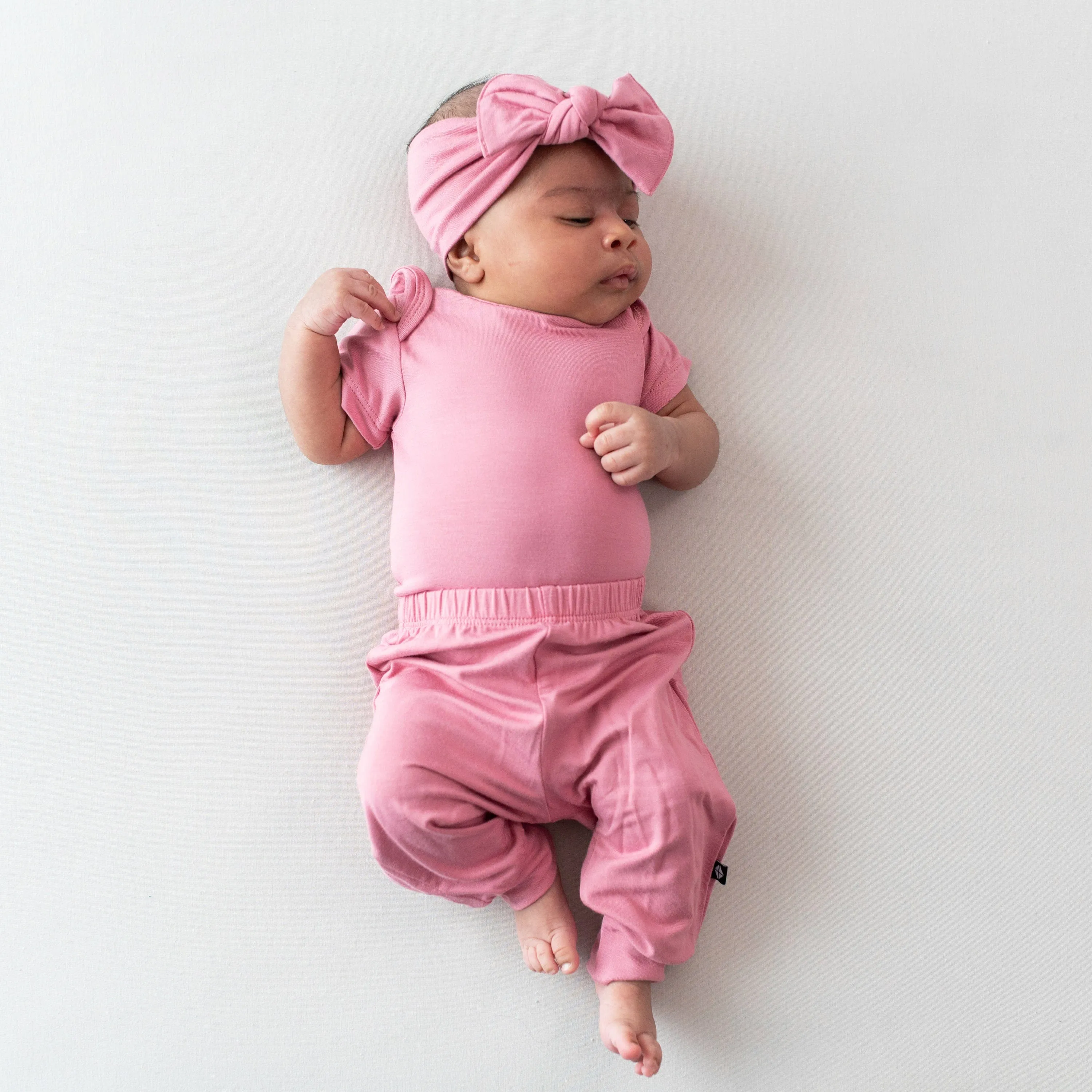 Kyte Baby - Short Sleeve Bodysuit - Apple Blossom