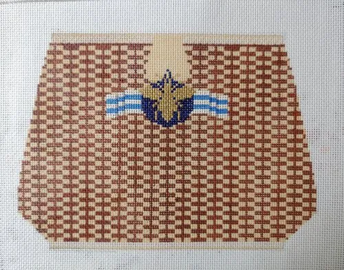 Large Nantucket Basket Clutch with Bee