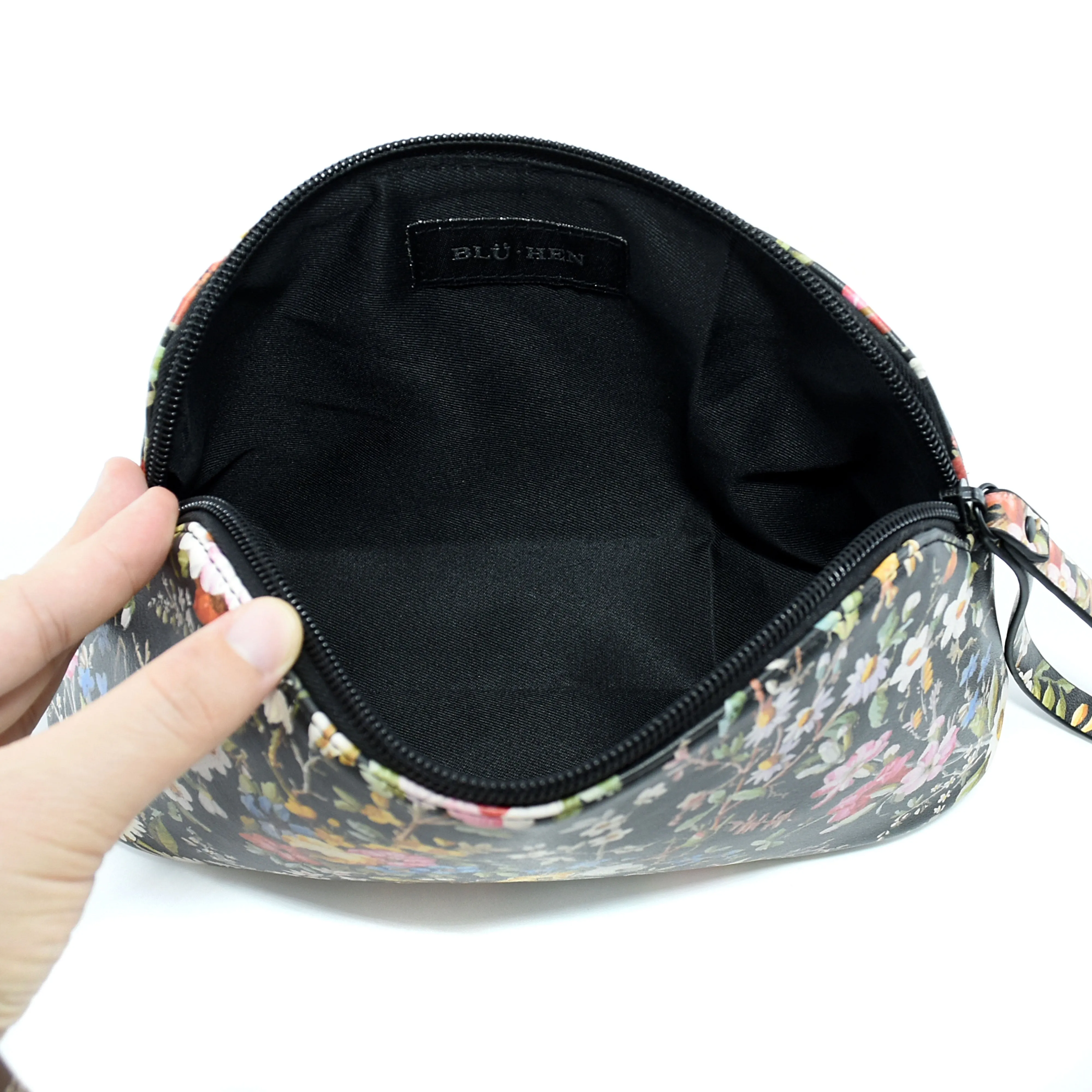 Large Pouch - Kilburn