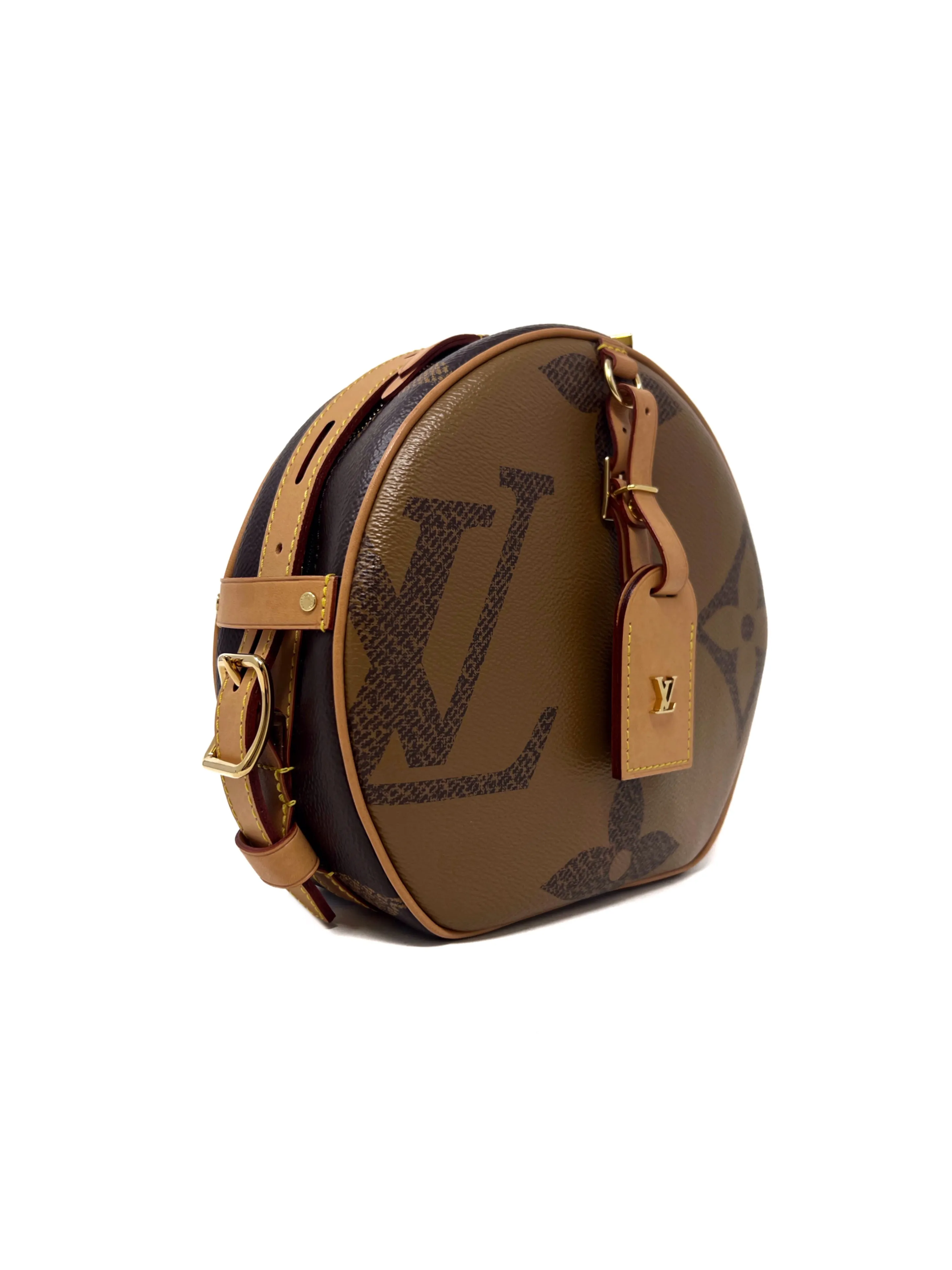 Louis Vuitton '19 'Boite Chapeau Souple' MM Giant Reverse Monogram Crossbody