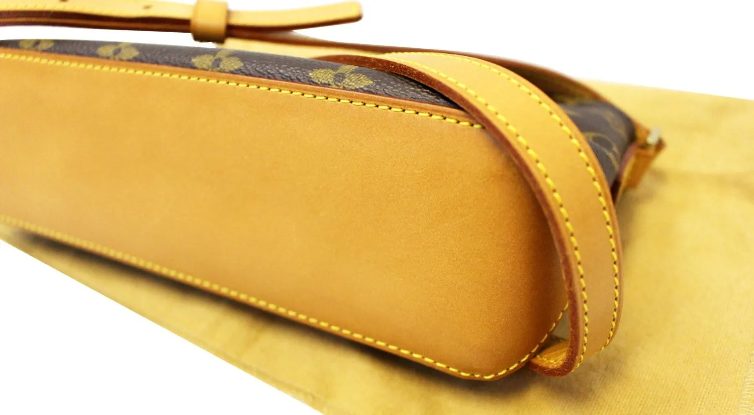 LOUIS VUITTON Monogram Trotteur Crossbody Bag