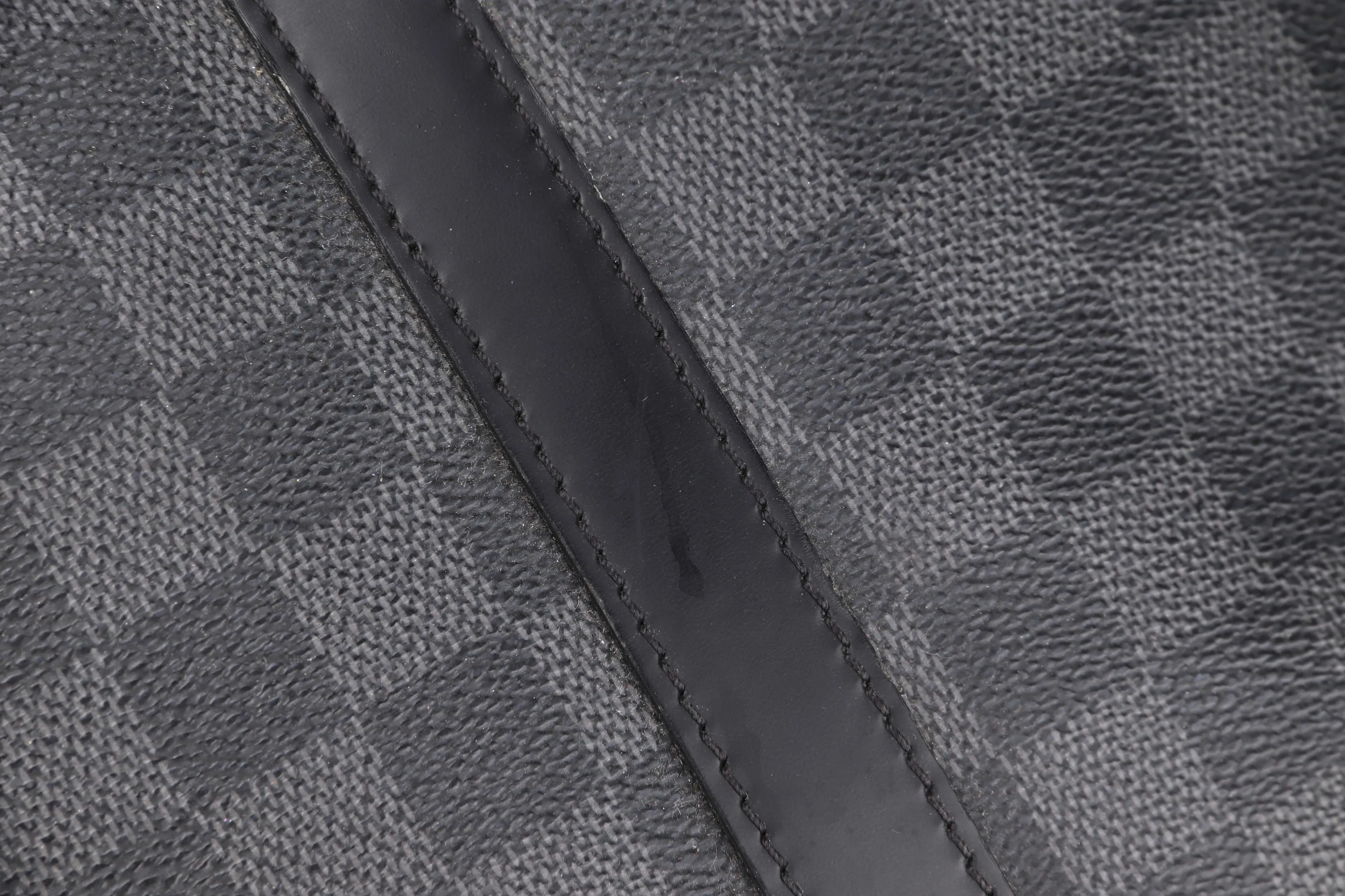 LOUIS VUITTON N41123 VOYAGE DOCUMENT BAG (BA2130) DAMIER GRAPHITE, WITH DUST COVER