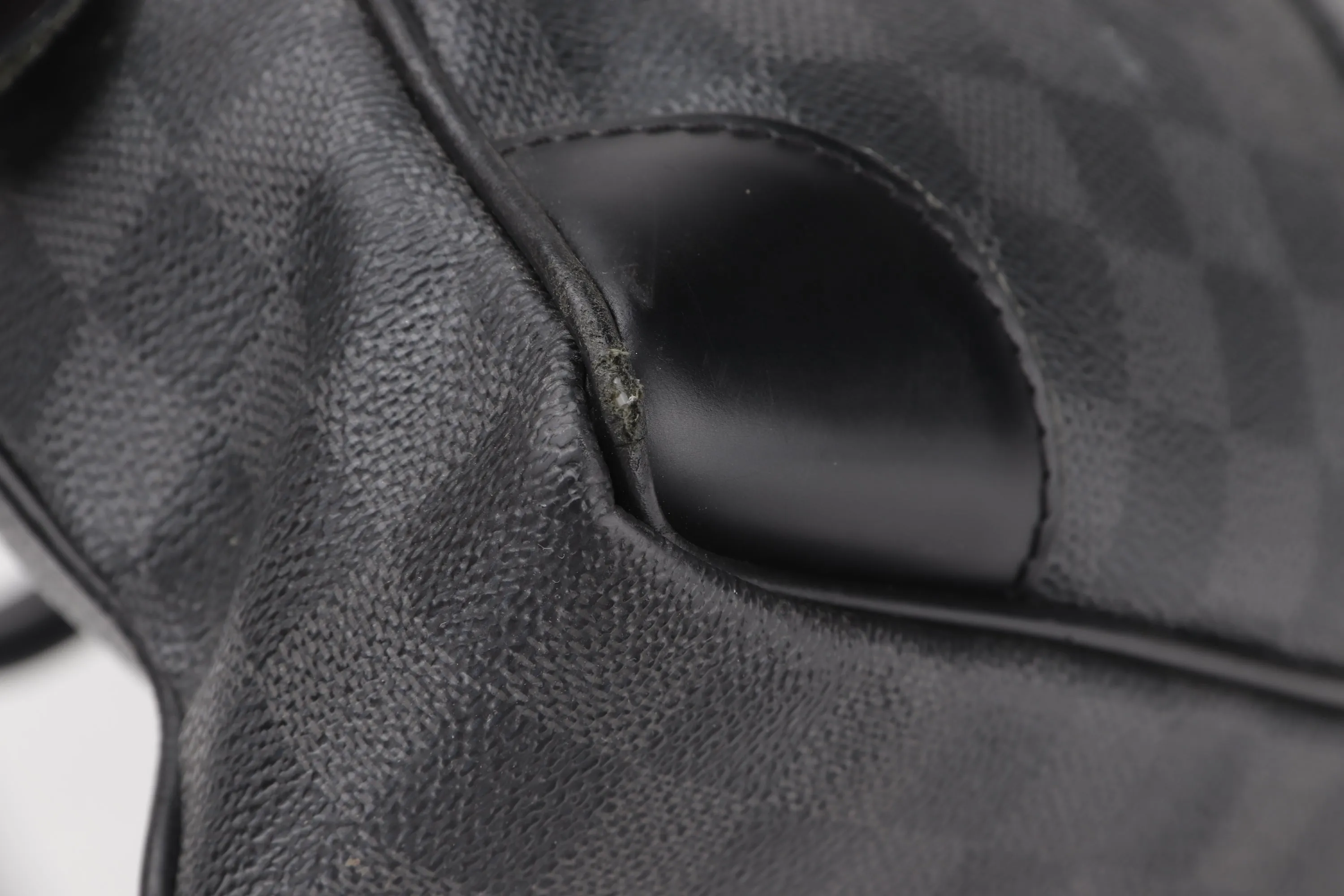 LOUIS VUITTON N41123 VOYAGE DOCUMENT BAG (BA2130) DAMIER GRAPHITE, WITH DUST COVER
