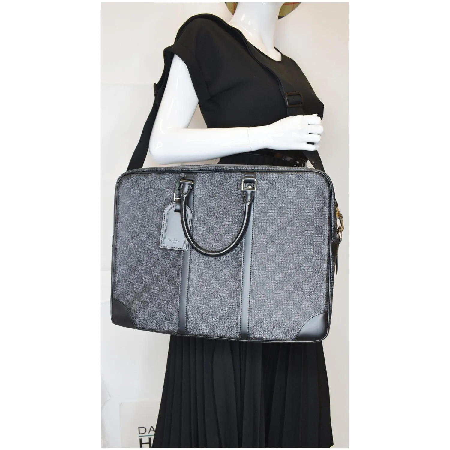 LOUIS VUITTON Porte Documents Voyage GM Damier Graphite Briefcase Bag Black