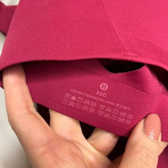 Lululemon Enlite Zip Front Bra Wild Berry