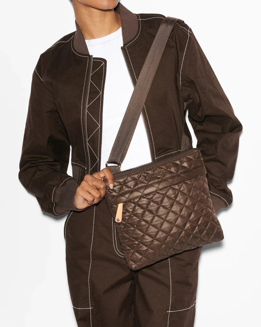 Metro Flat Crossbody | Walnut